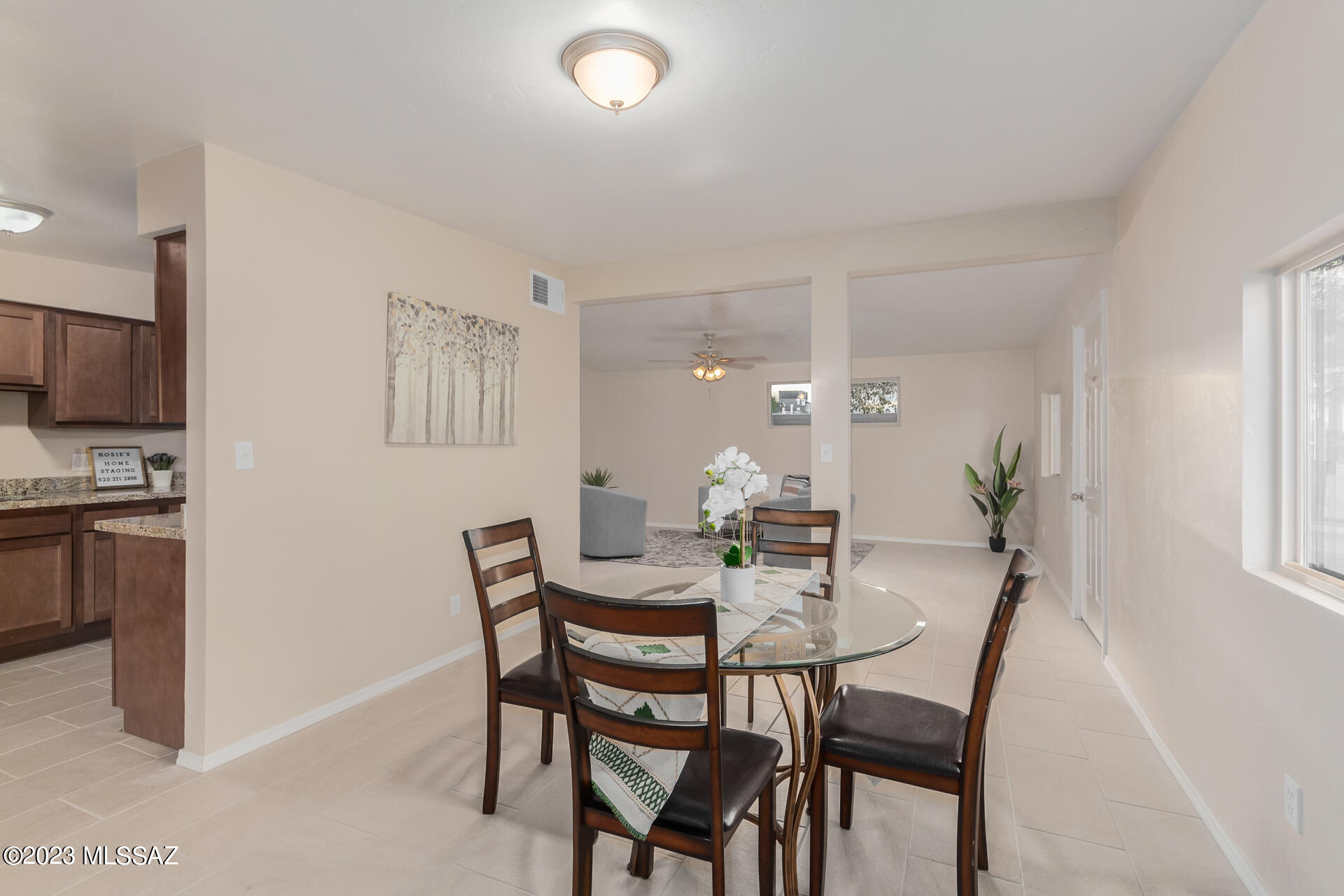 Tierra Del Sol (1-2) - Residential Lease