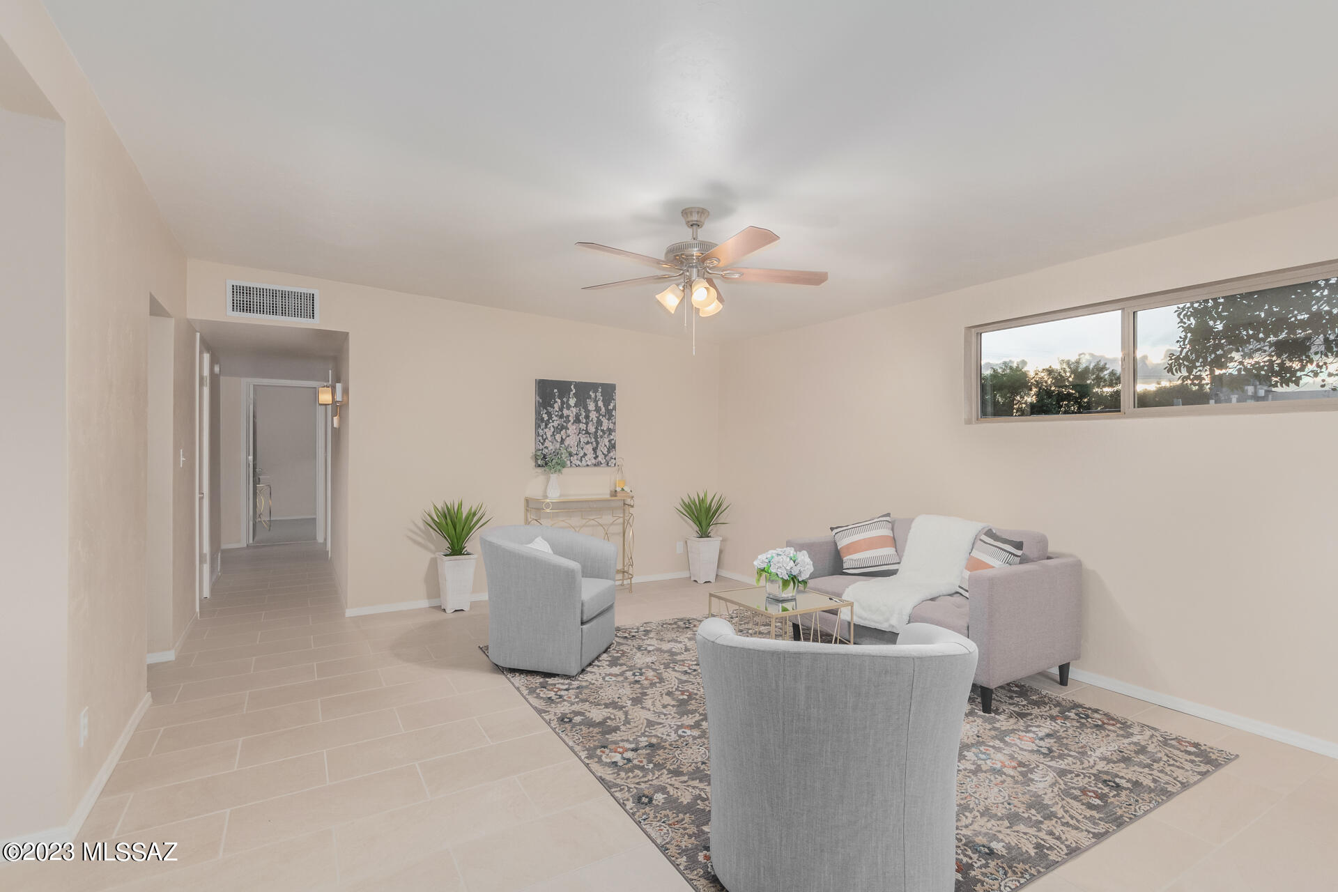 Tierra Del Sol (1-2) - Residential Lease