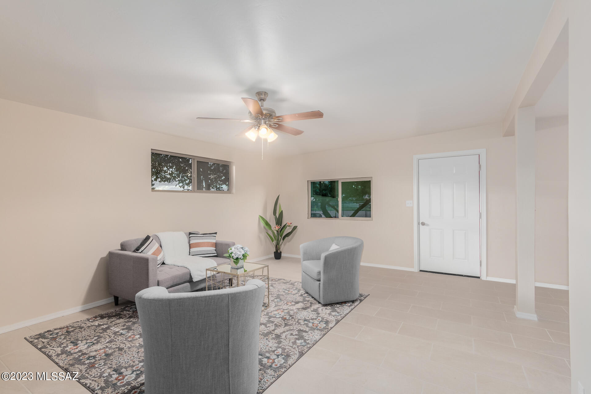 Tierra Del Sol (1-2) - Residential Lease