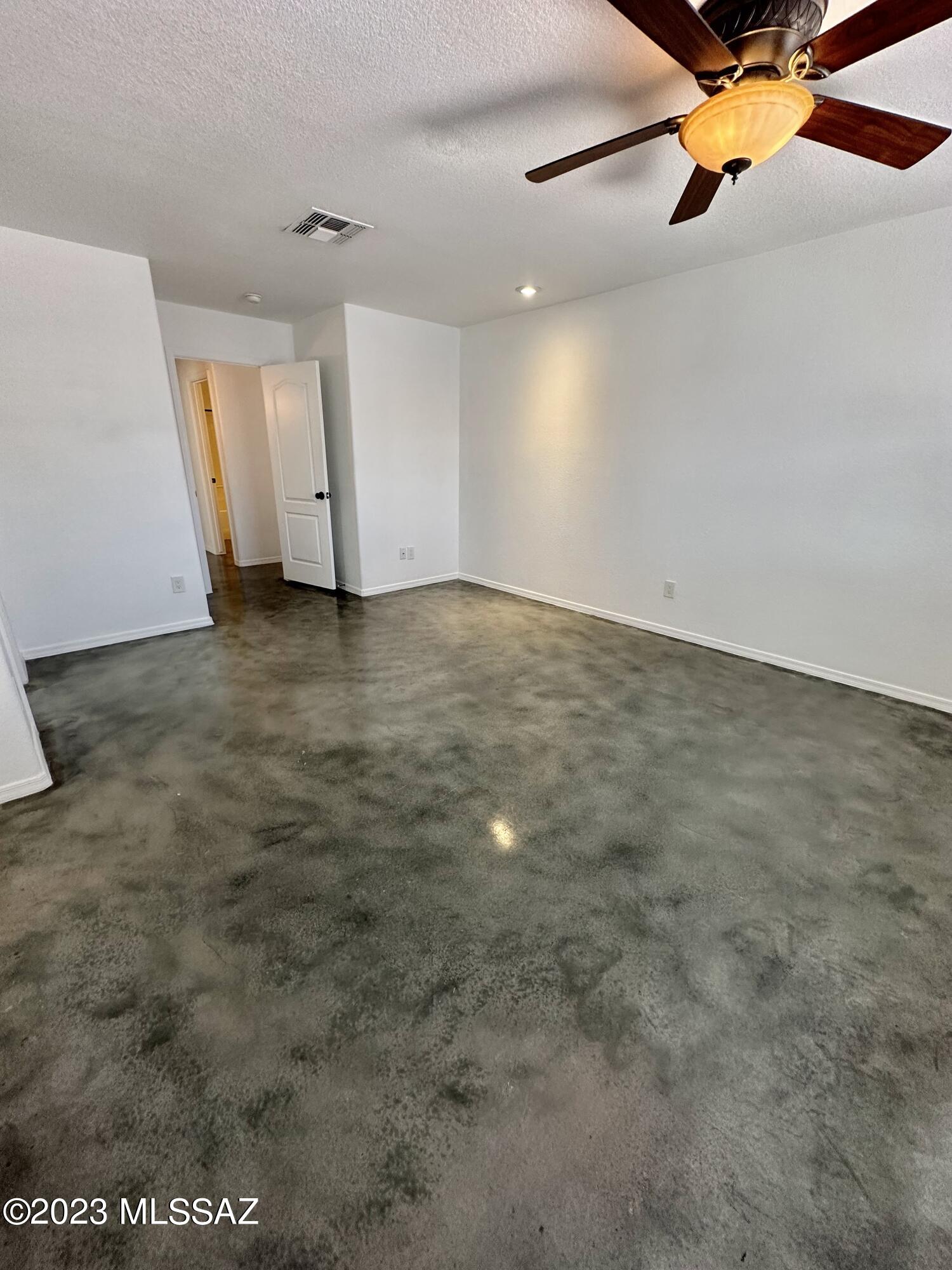Silver Creek (1-288) - Residential Lease