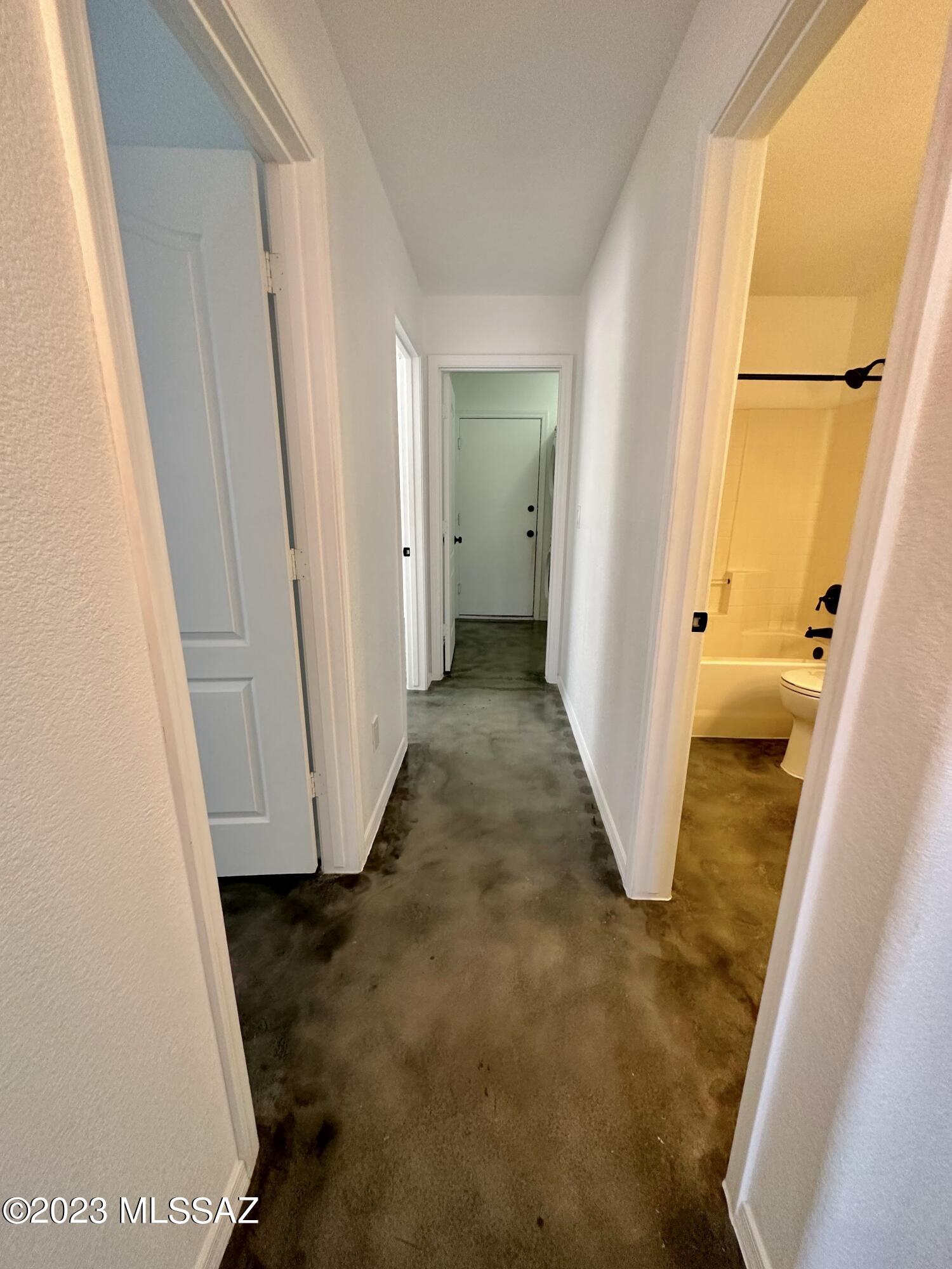 Silver Creek (1-288) - Residential Lease