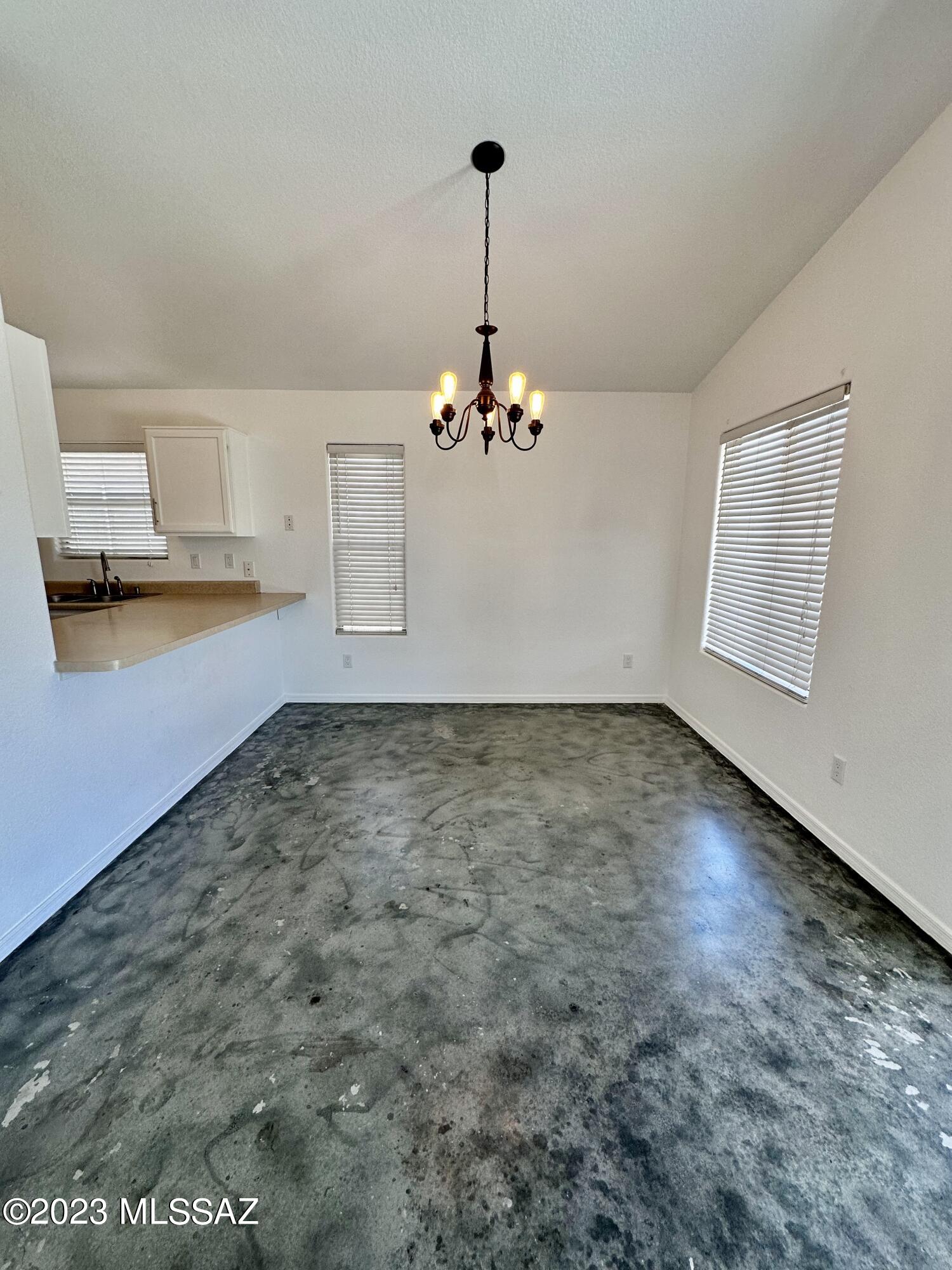 Silver Creek (1-288) - Residential Lease