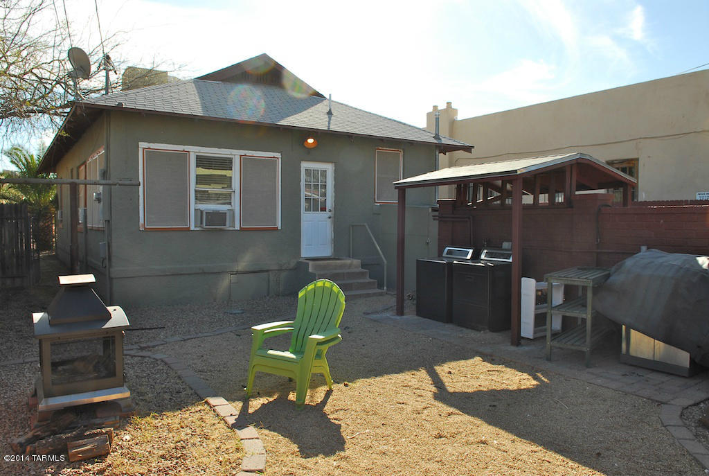 Unsubdivided - Residential Lease
