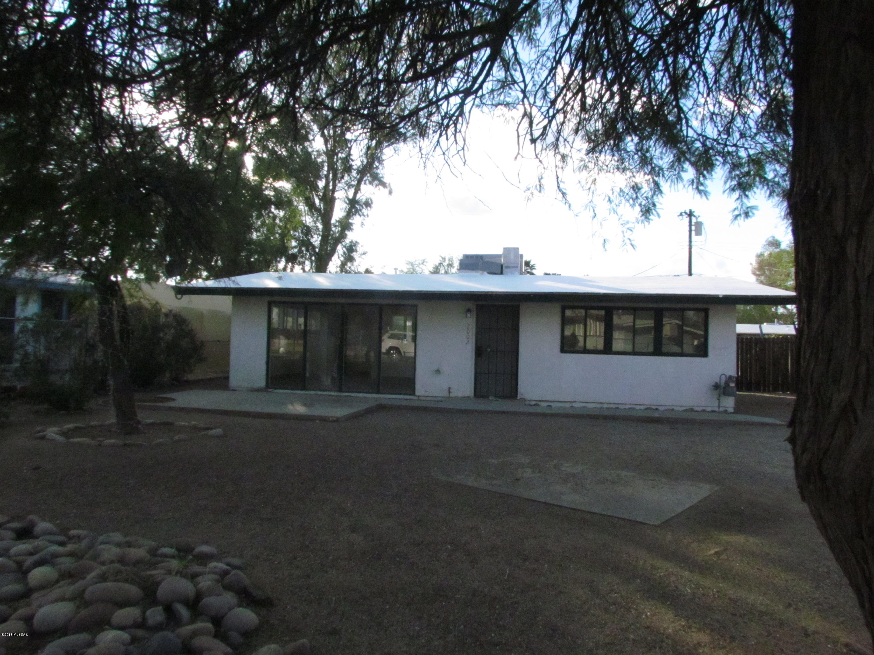 Pueblo Gardens - Residential