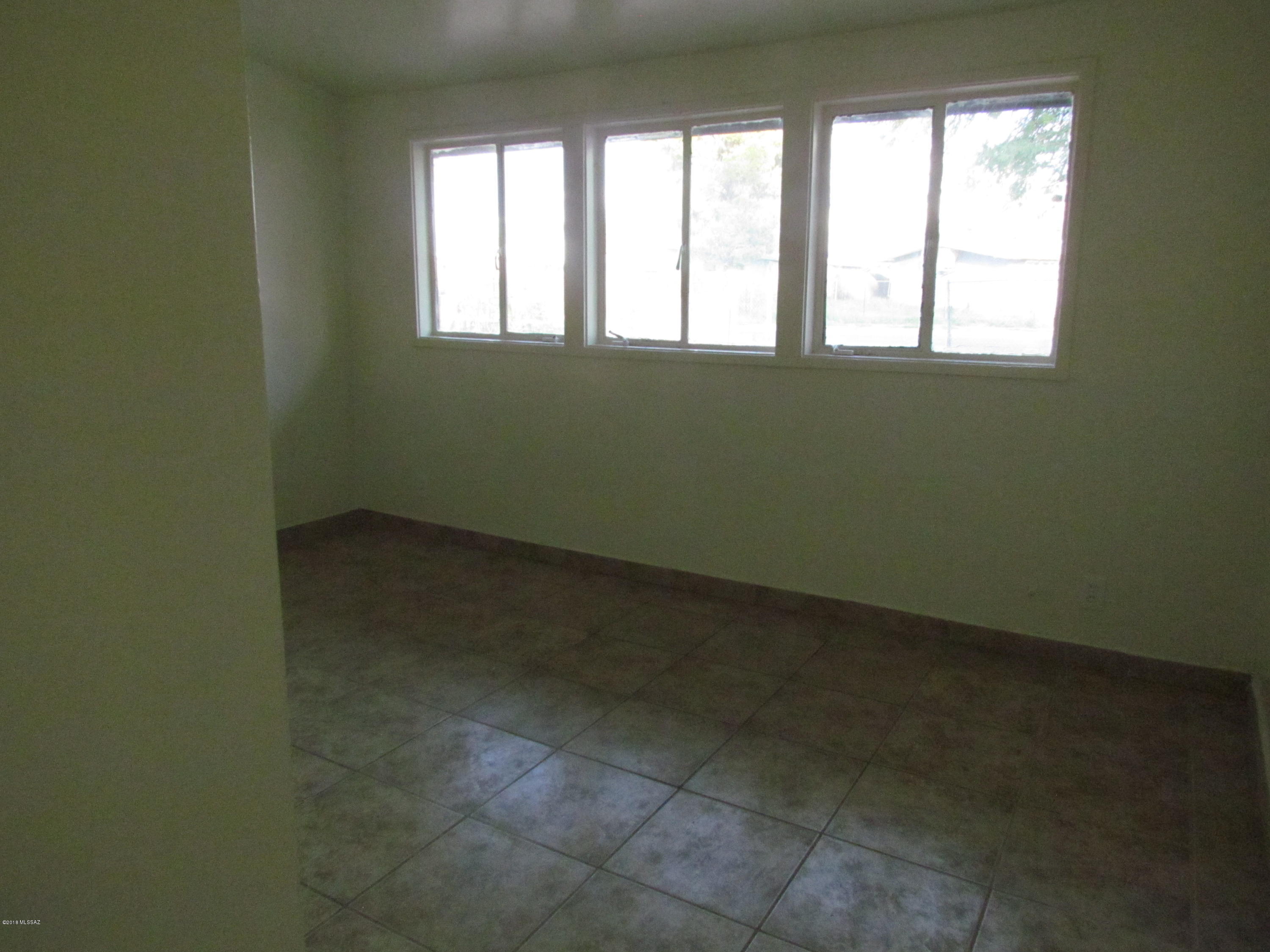 Pueblo Gardens - Residential
