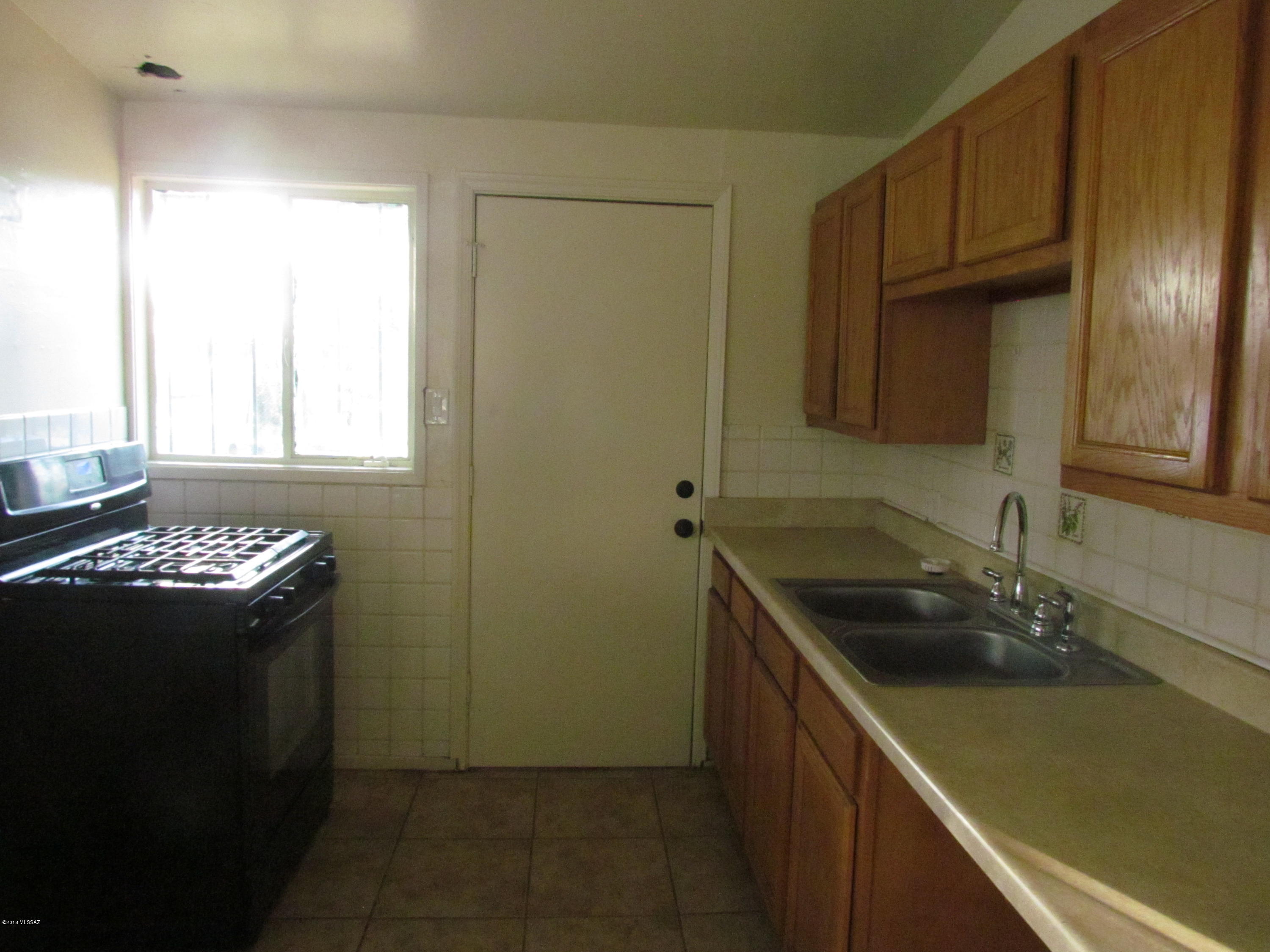 Pueblo Gardens - Residential