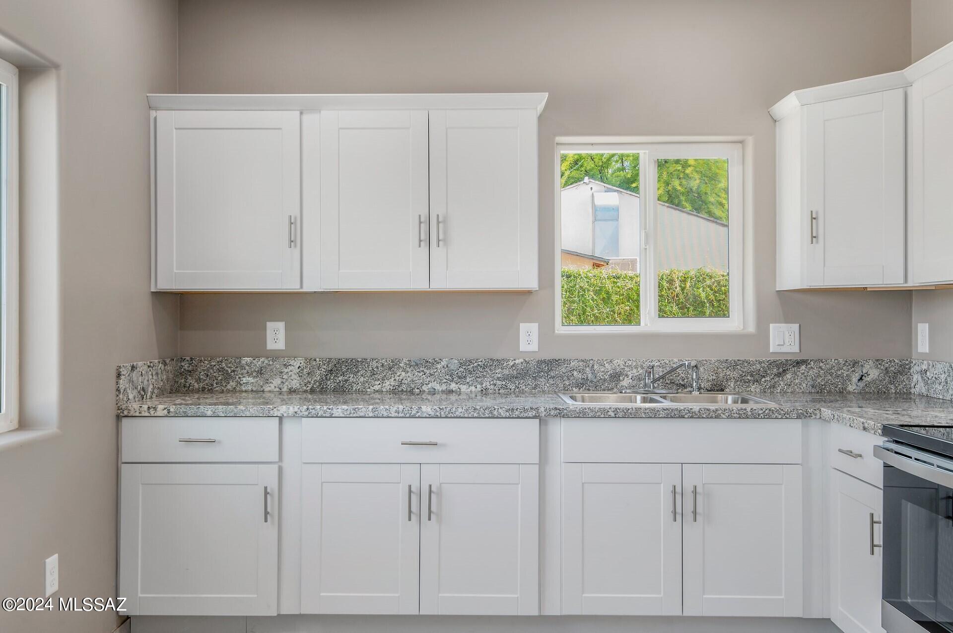 Altadena Heights - Residential Income