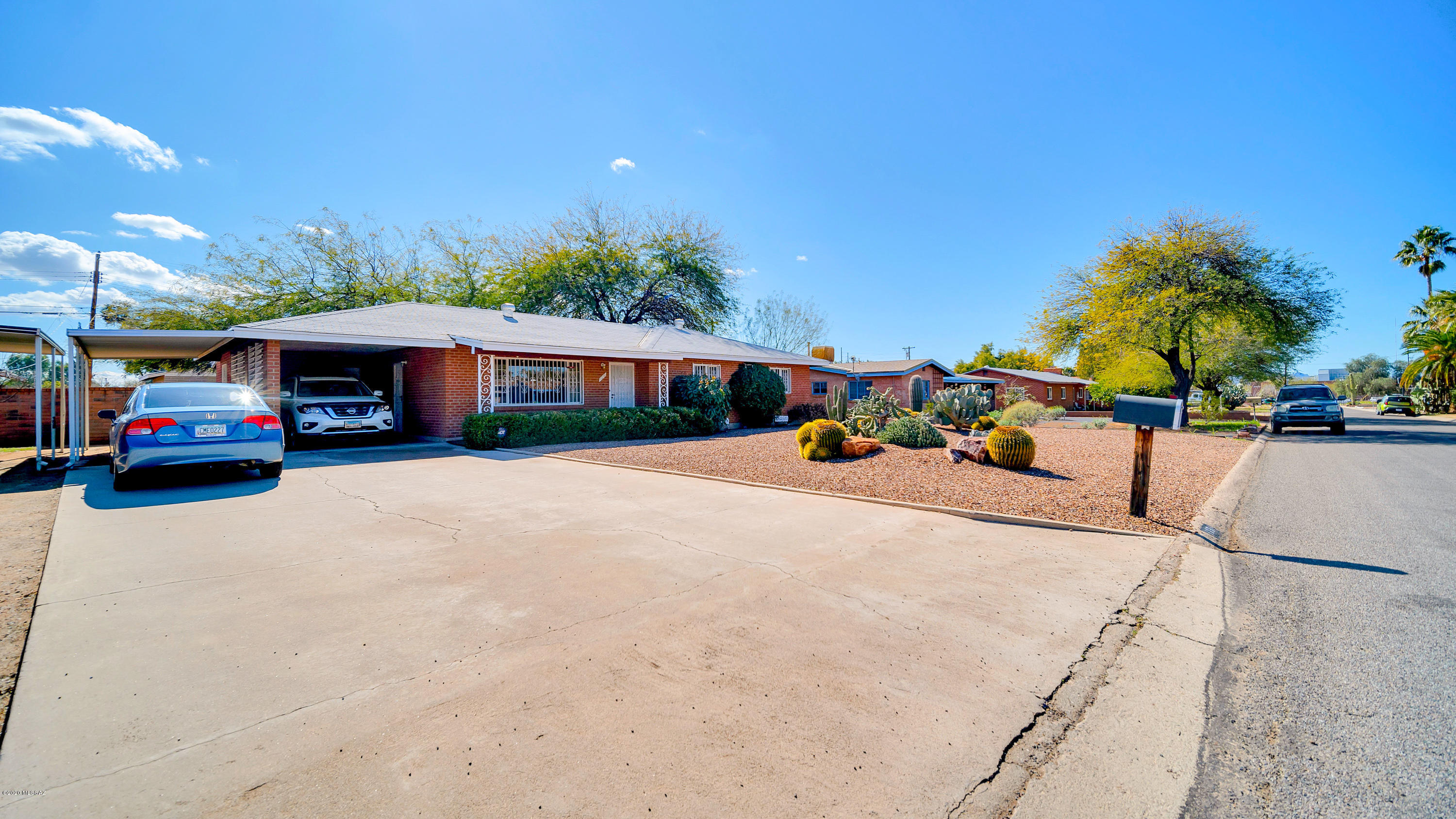 Vista Del Lago - Residential