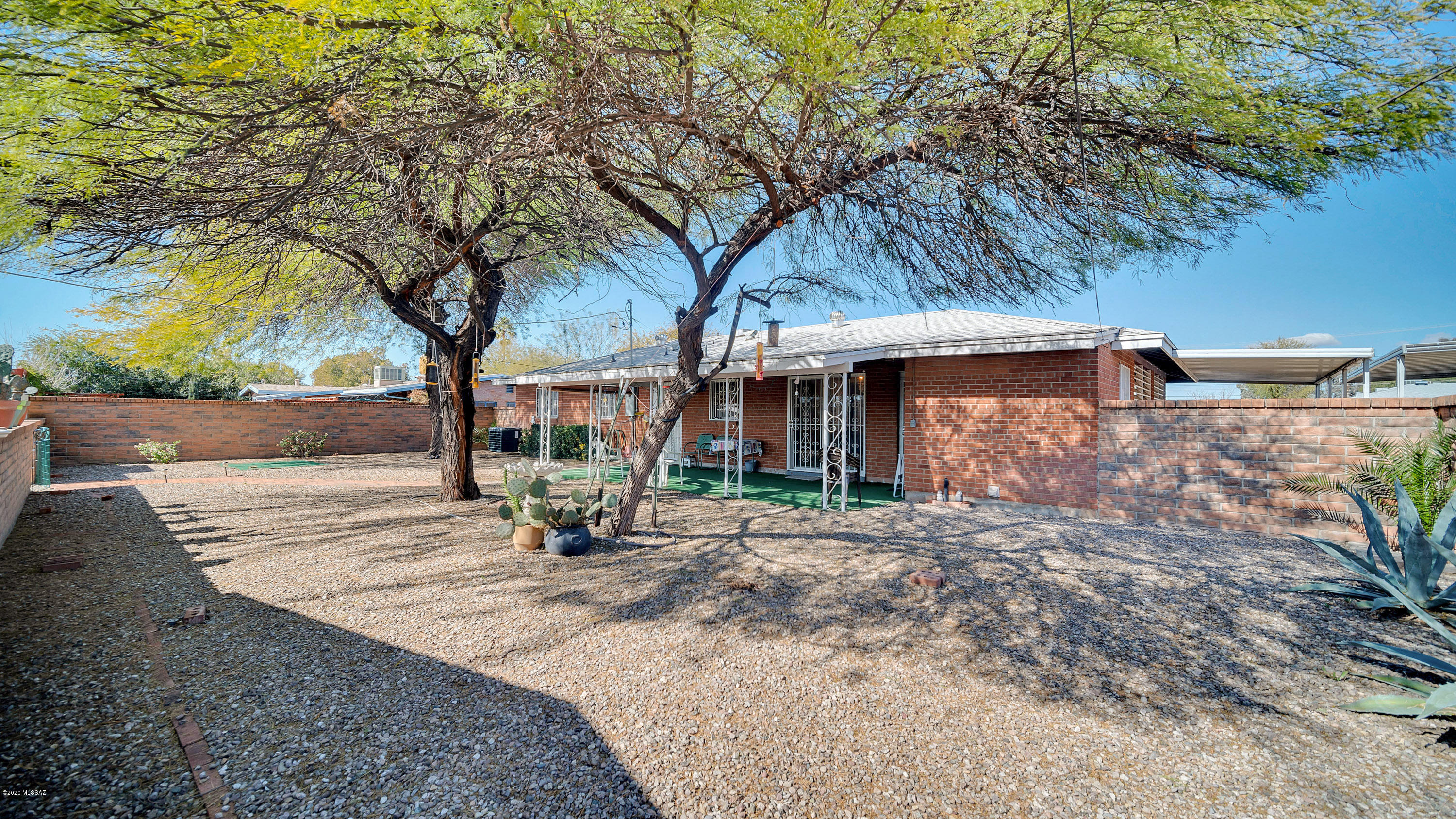 Vista Del Lago - Residential