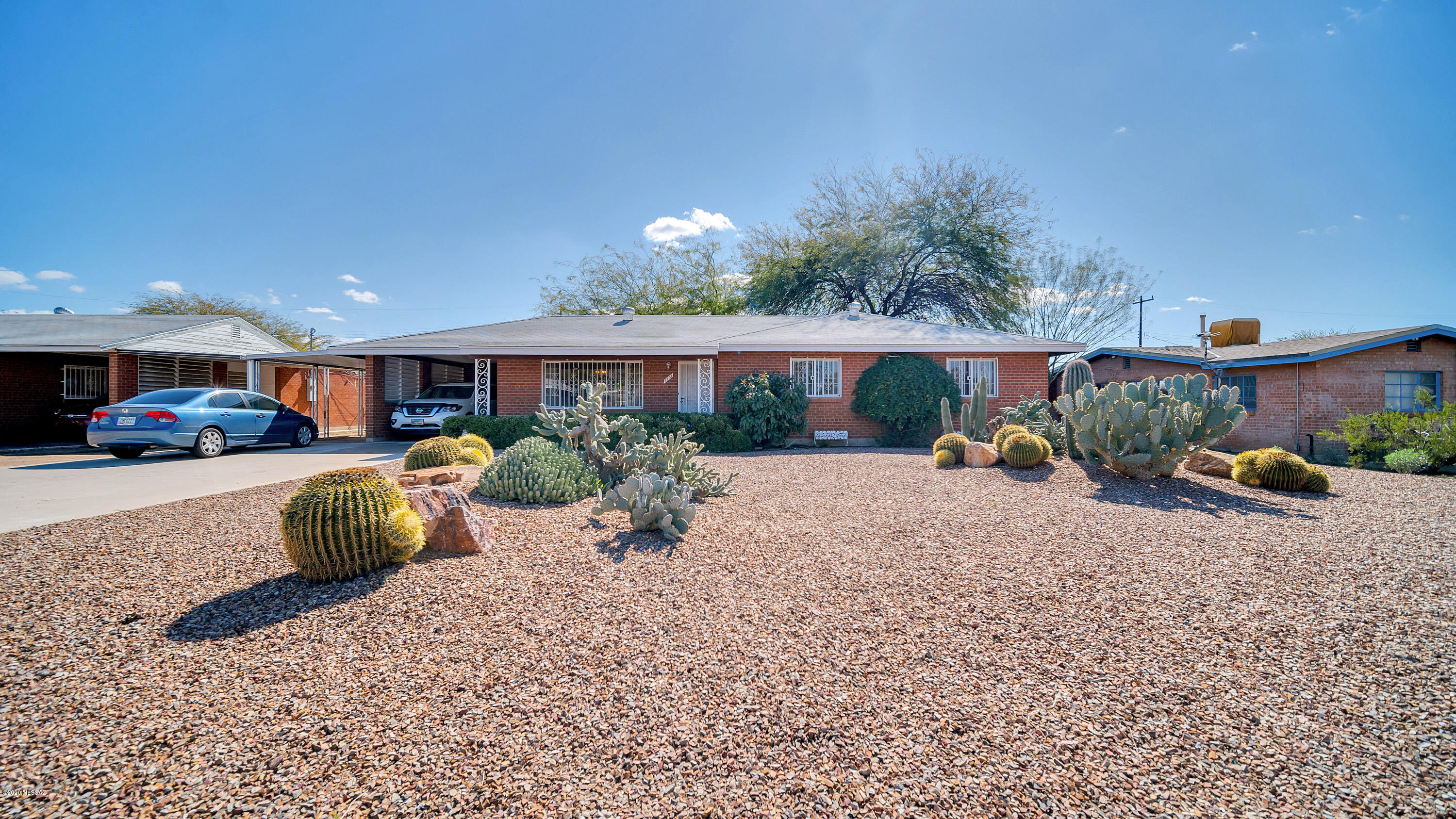 Vista Del Lago - Residential