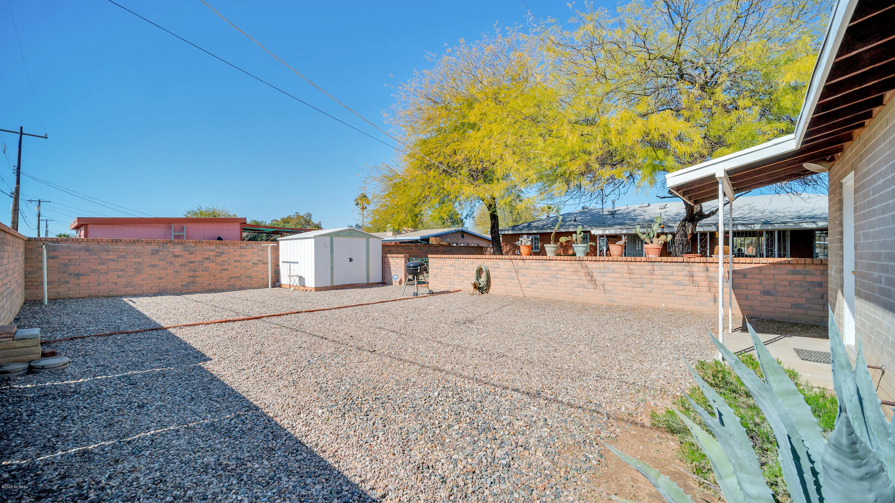 Vista Del Lago - Residential