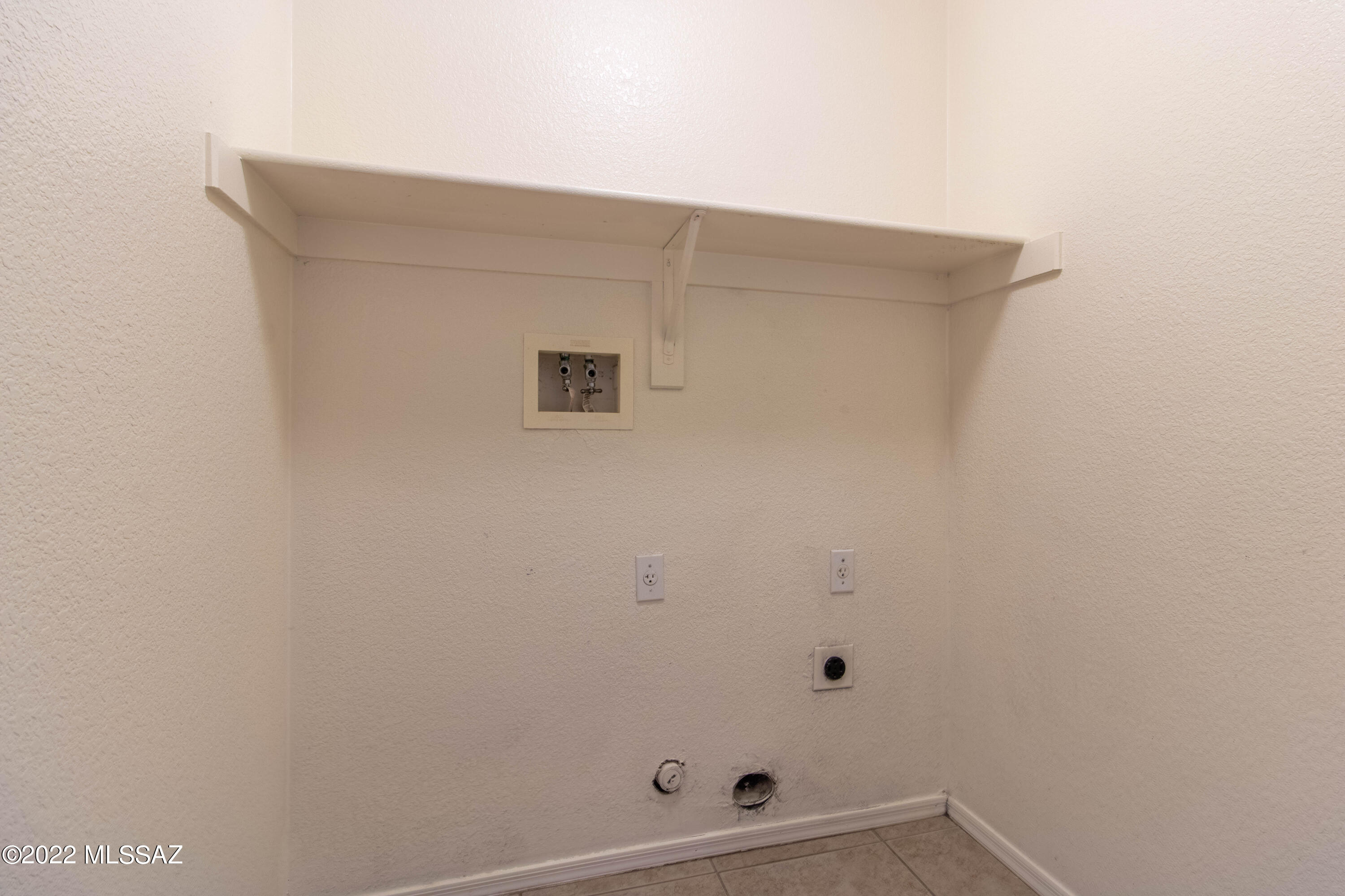The Villages At Dove Mountain (114-234) - Residential Lease