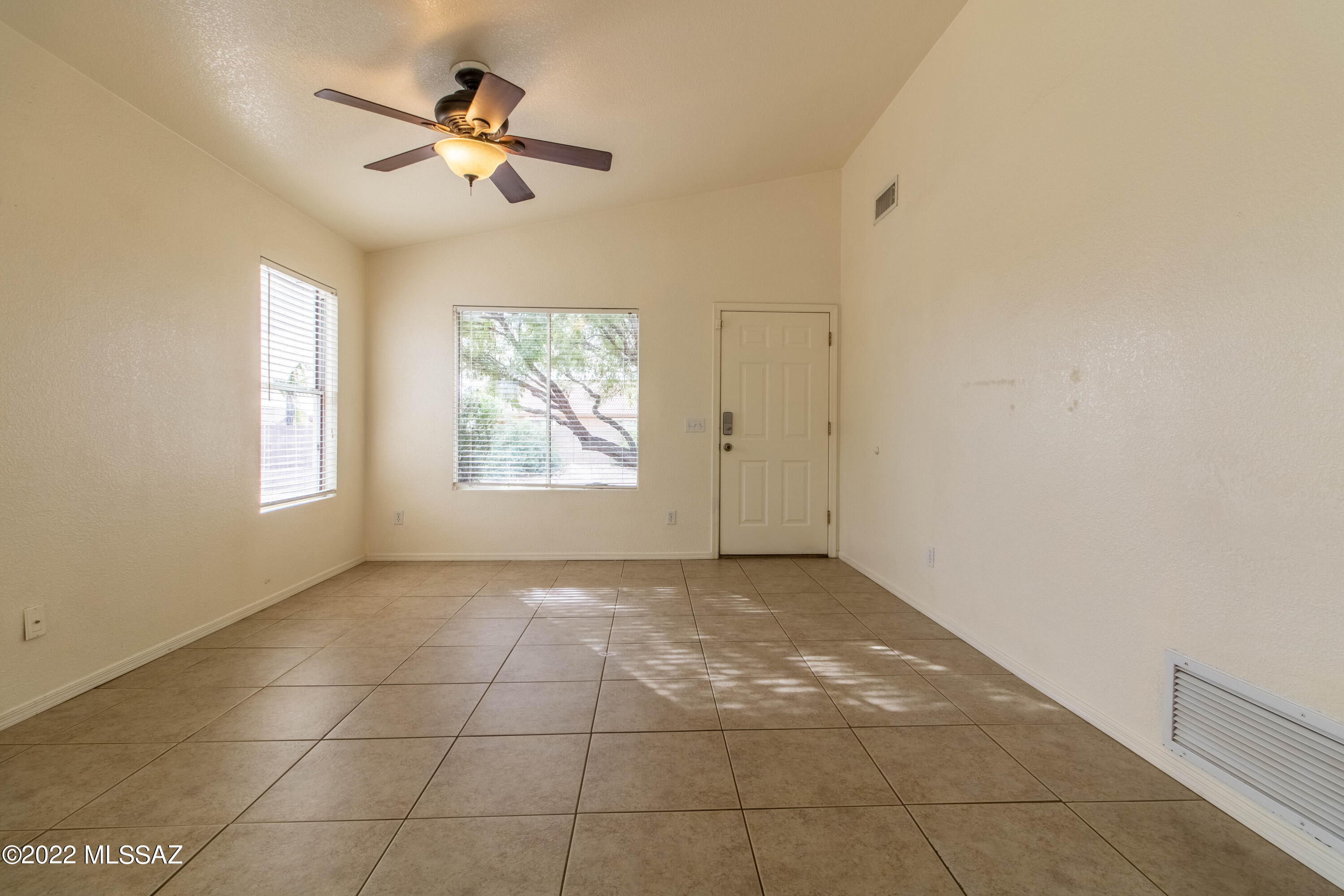 The Villages At Dove Mountain (114-234) - Residential Lease