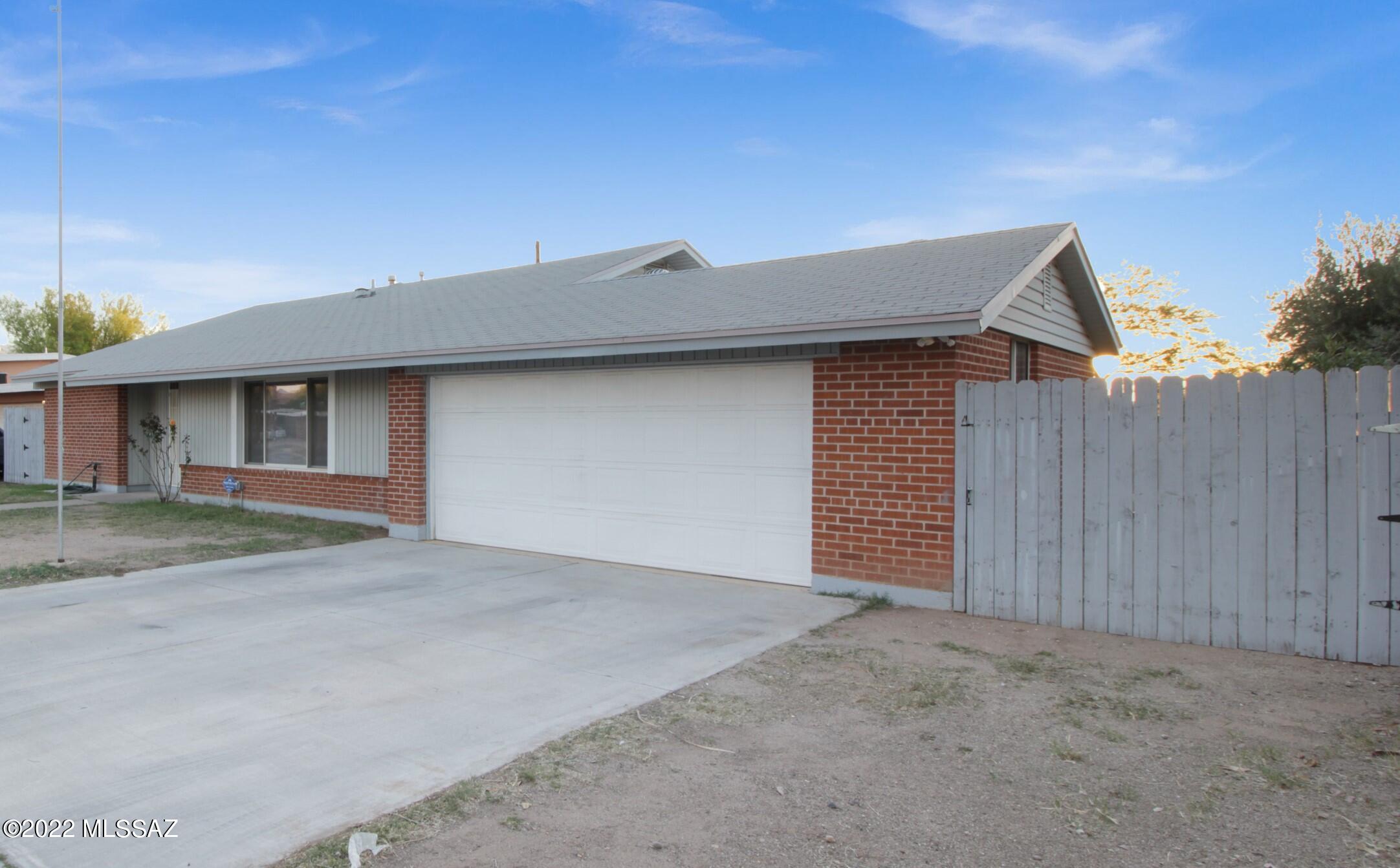 Carriage Hill NO. 3  Blk 1 - Residential