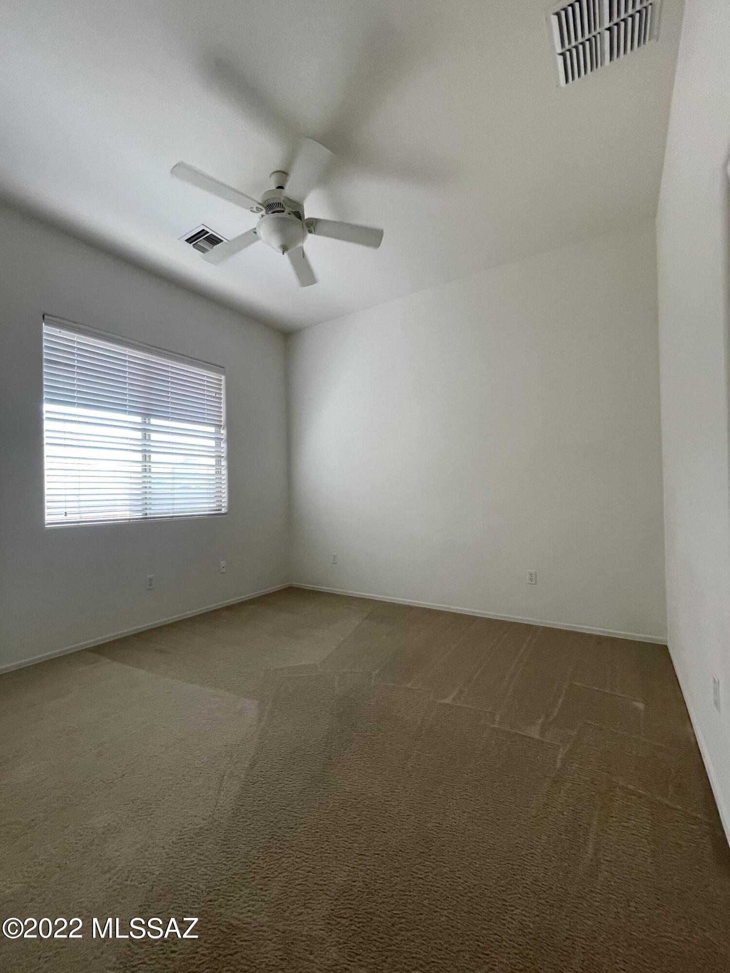 Rancho Vistoso NGHB 10 PCLS S,U & V - Residential