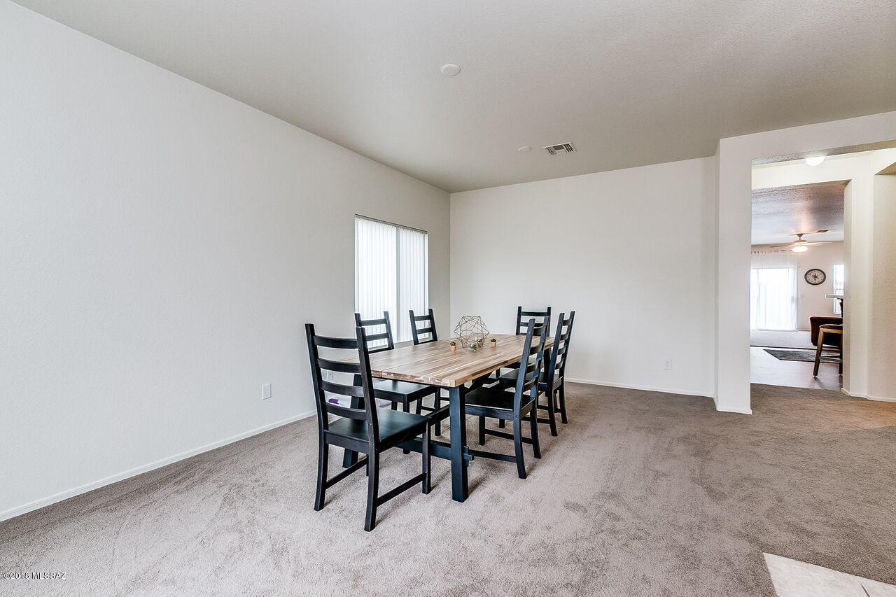 Black Horse (1-411) - Residential