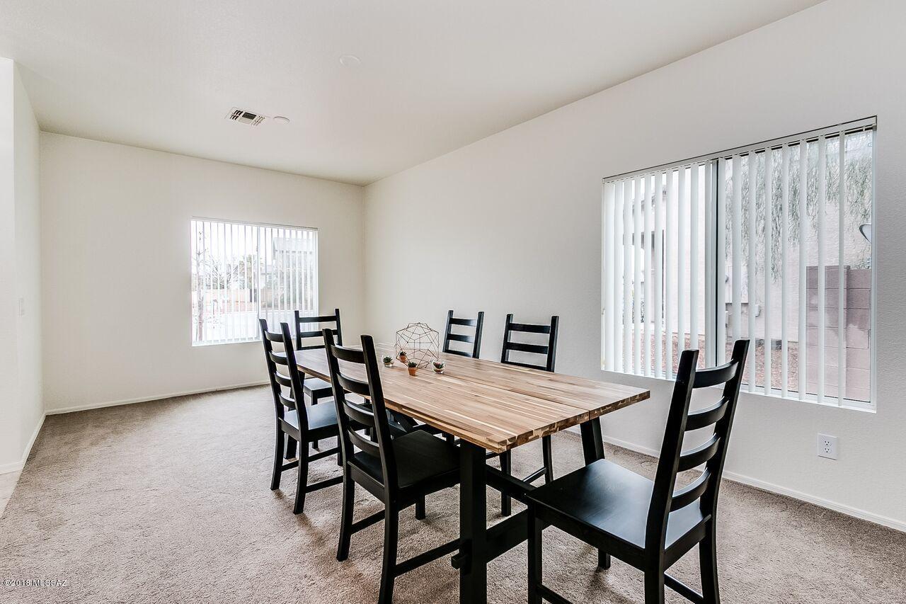 Black Horse (1-411) - Residential