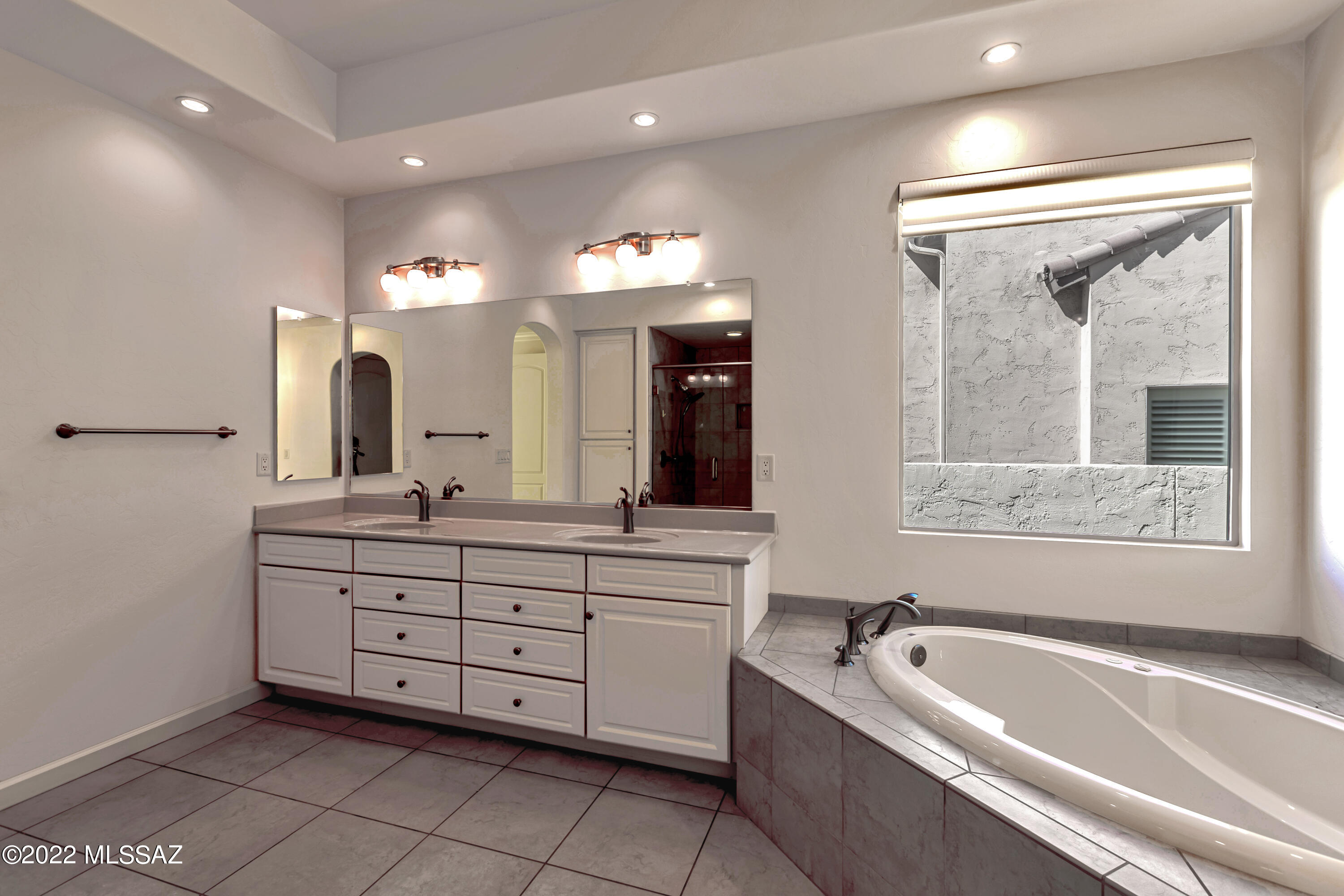 Saddlebrooke Ranch - Residential