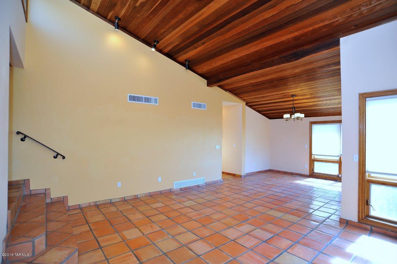 La Buena Vida Estates (1-37) - Residential