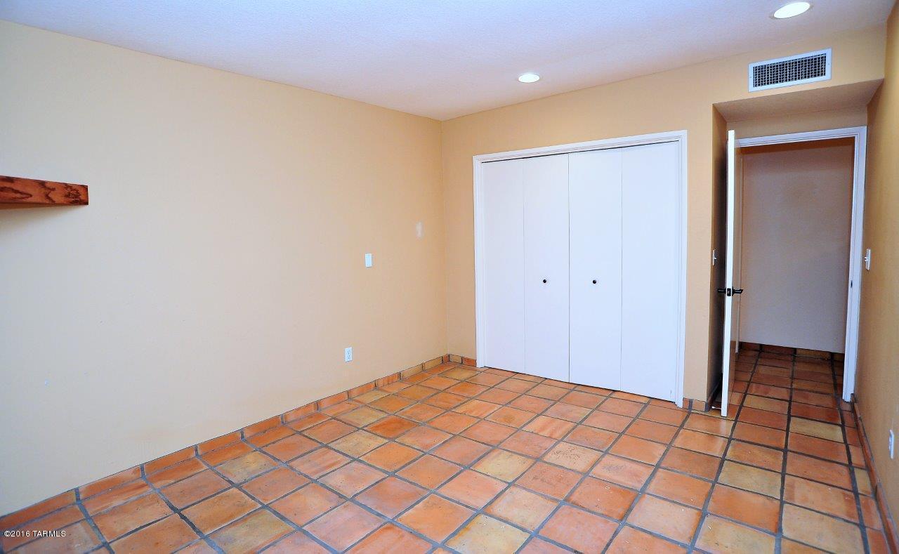 La Buena Vida Estates (1-37) - Residential