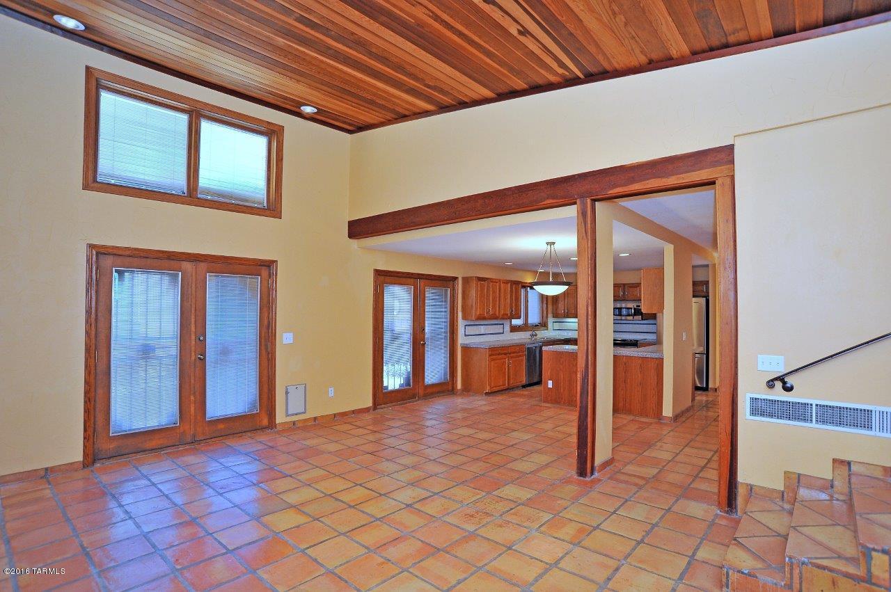 La Buena Vida Estates (1-37) - Residential