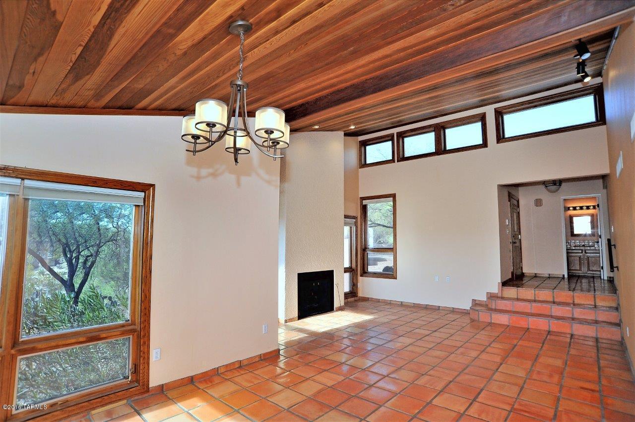 La Buena Vida Estates (1-37) - Residential