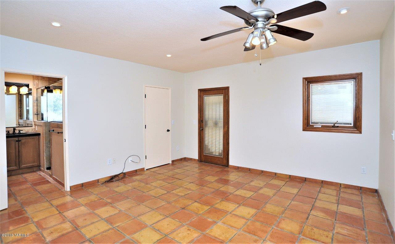 La Buena Vida Estates (1-37) - Residential