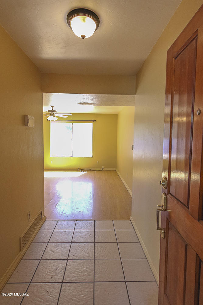 Tucson Park West NO. 2 (1-84) - Residential Lease