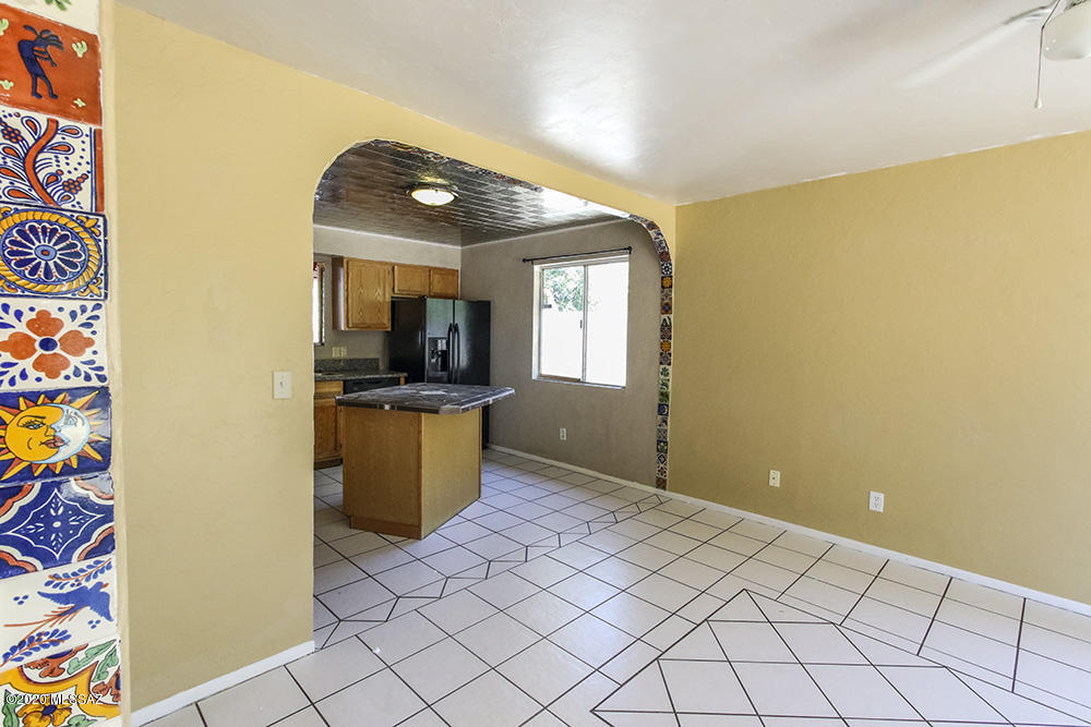 Tucson Park West NO. 2 (1-84) - Residential Lease