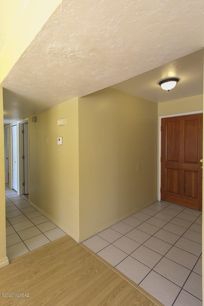 Tucson Park West NO. 2 (1-84) - Residential Lease