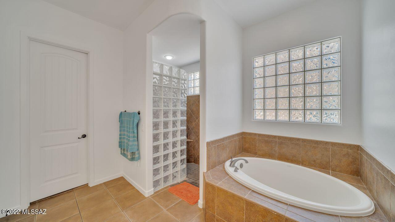Preserve at Dove Mountain (1-182) - Residential