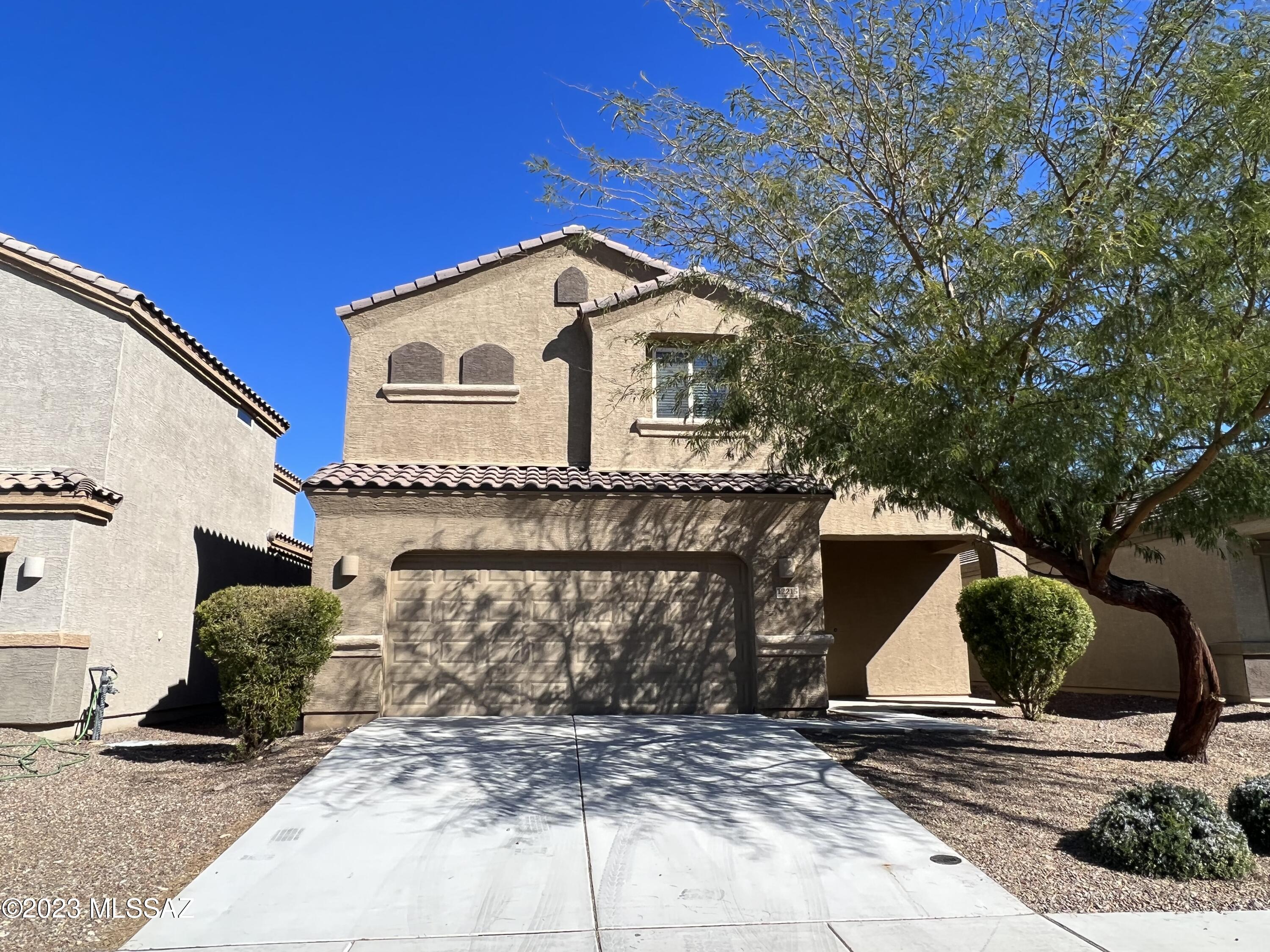 AVAILABLE NOW!  
** All Atlas Real Estate residents are enrolled in the Resident Benefits Package (RBP) at a monthly rate of $60/month with a one-time utility set-up fee of $30. Fee includes Renters Insurance, HVAC air filter delivery (for applicable properties), utility concierge service making utility connection a breeze during your move-in, our best-in-class resident rewards program, and much more! More details upon application. **
Pet Policy: (Pet screening application required) Pets accepted! $300 one time pet fee (per pet) is due at the time of move in. As low as $30 monthly pet rent (per pet).