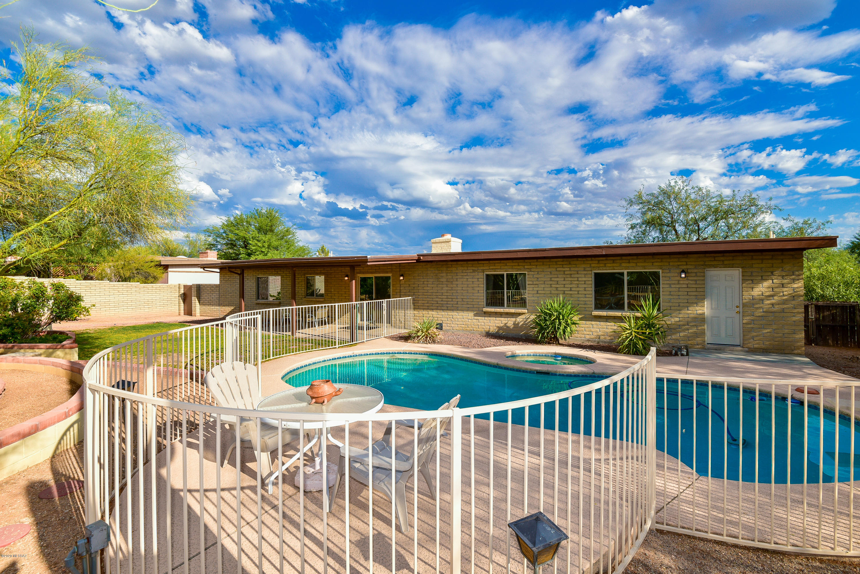 The Foothills Clusters (373-569) - Residential