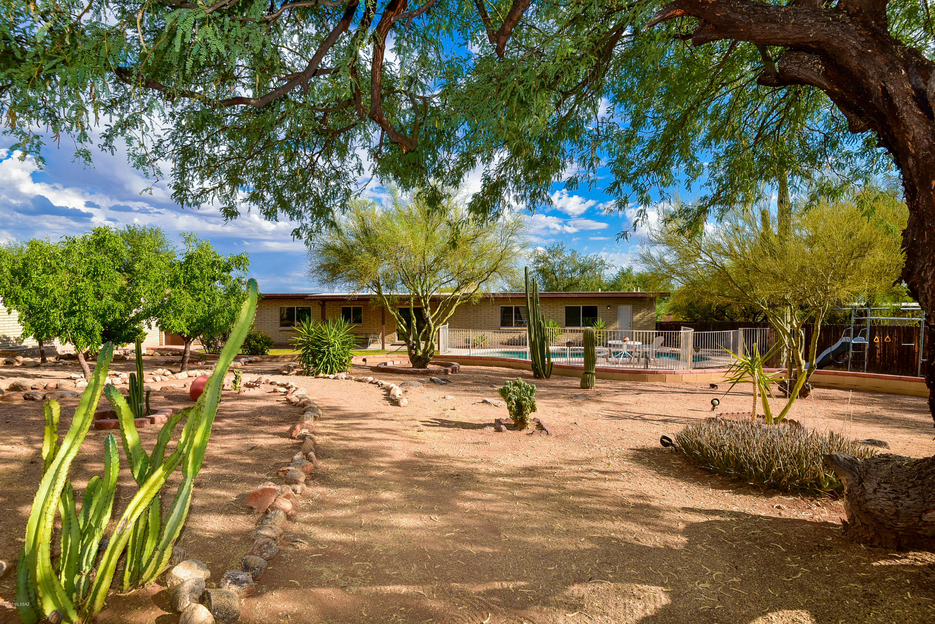 The Foothills Clusters (373-569) - Residential