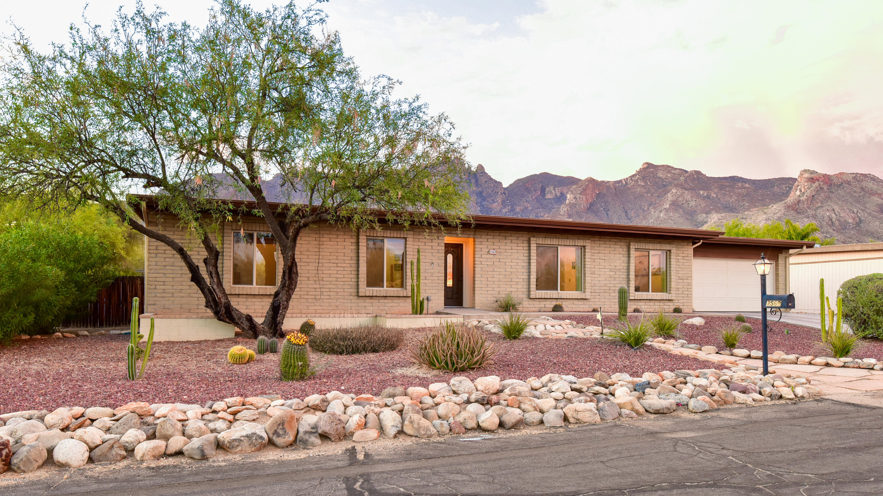 The Foothills Clusters (373-569) - Residential