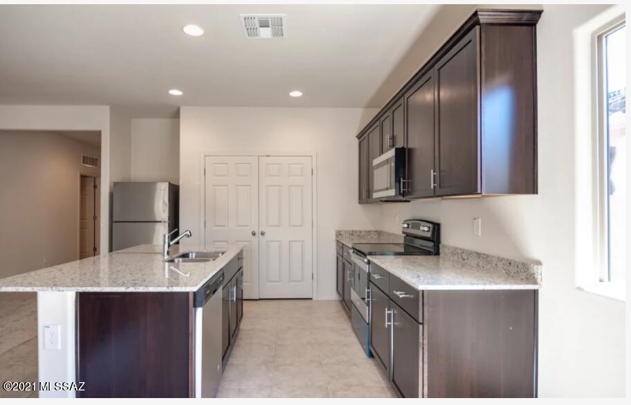 Gladden Farms BLK 1 - Residential