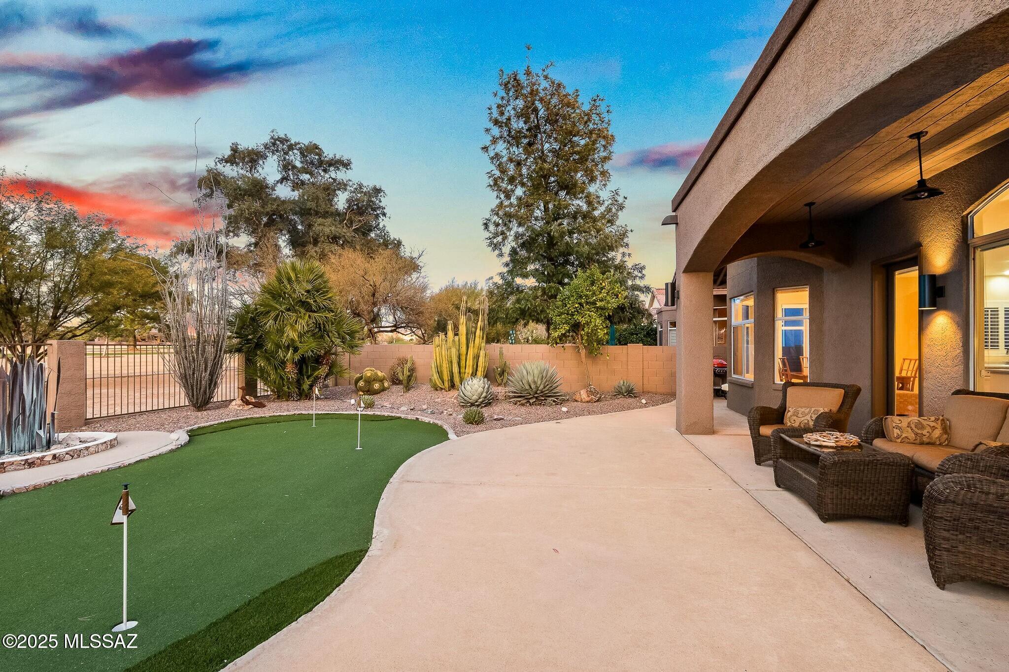 Desert Greens At Oro Valley (1-23) - Residential