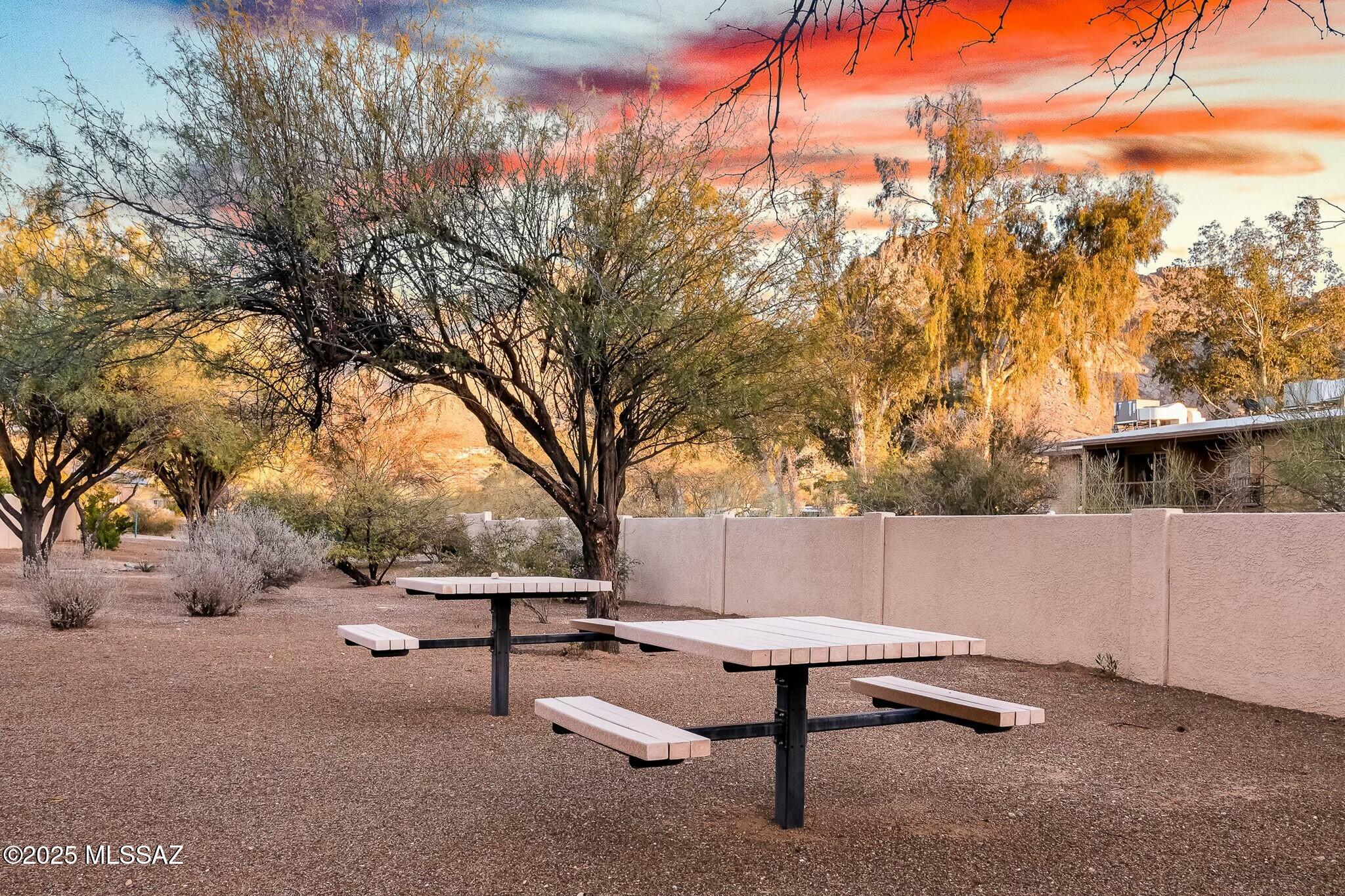 Desert Greens At Oro Valley (1-23) - Residential