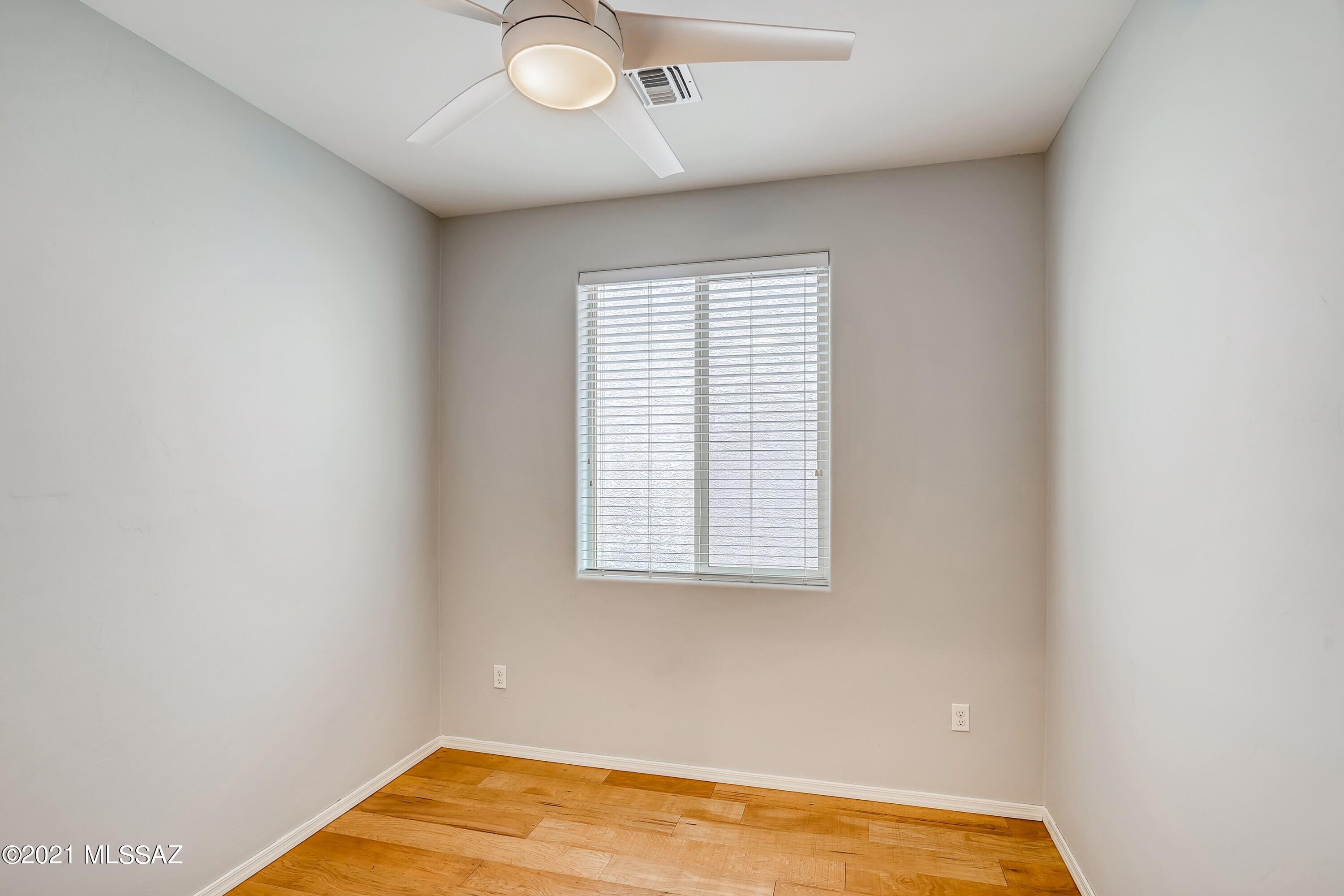Mariposa Trail - Residential