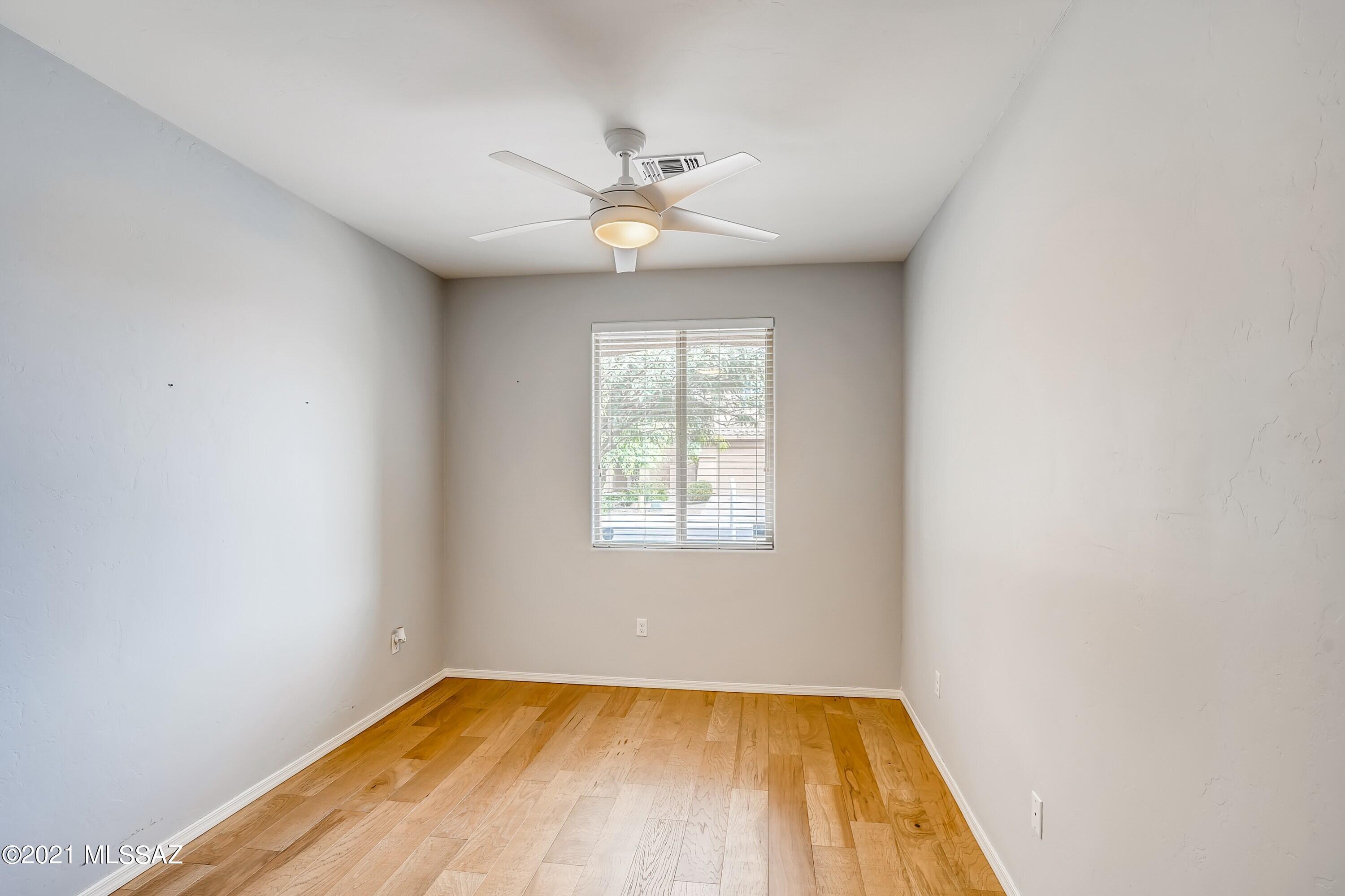 Mariposa Trail - Residential