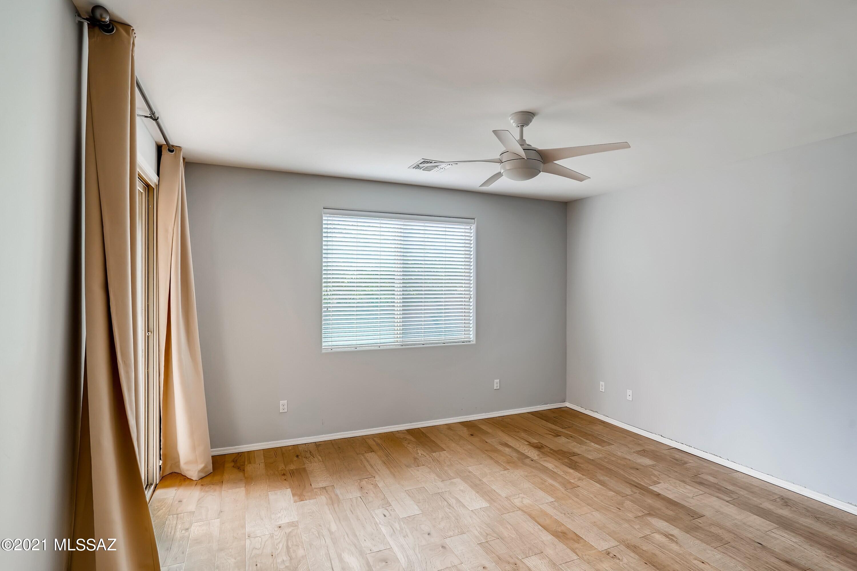 Mariposa Trail - Residential
