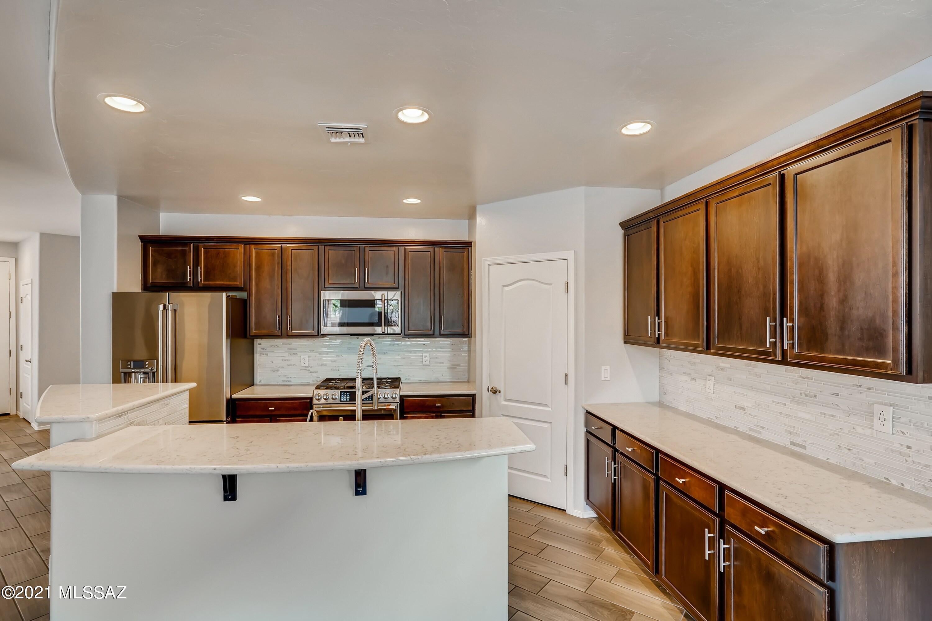 Mariposa Trail - Residential