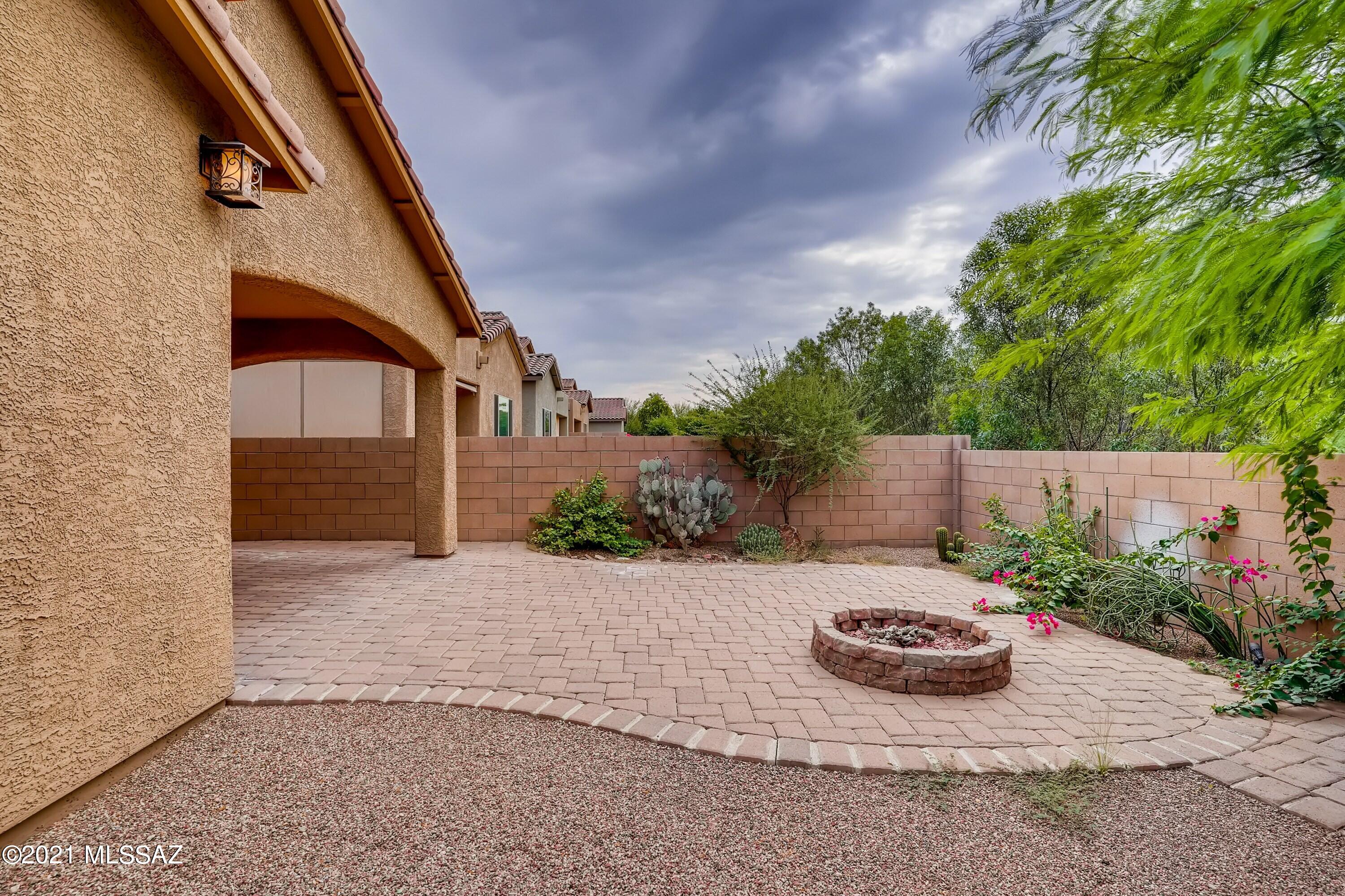 Mariposa Trail - Residential