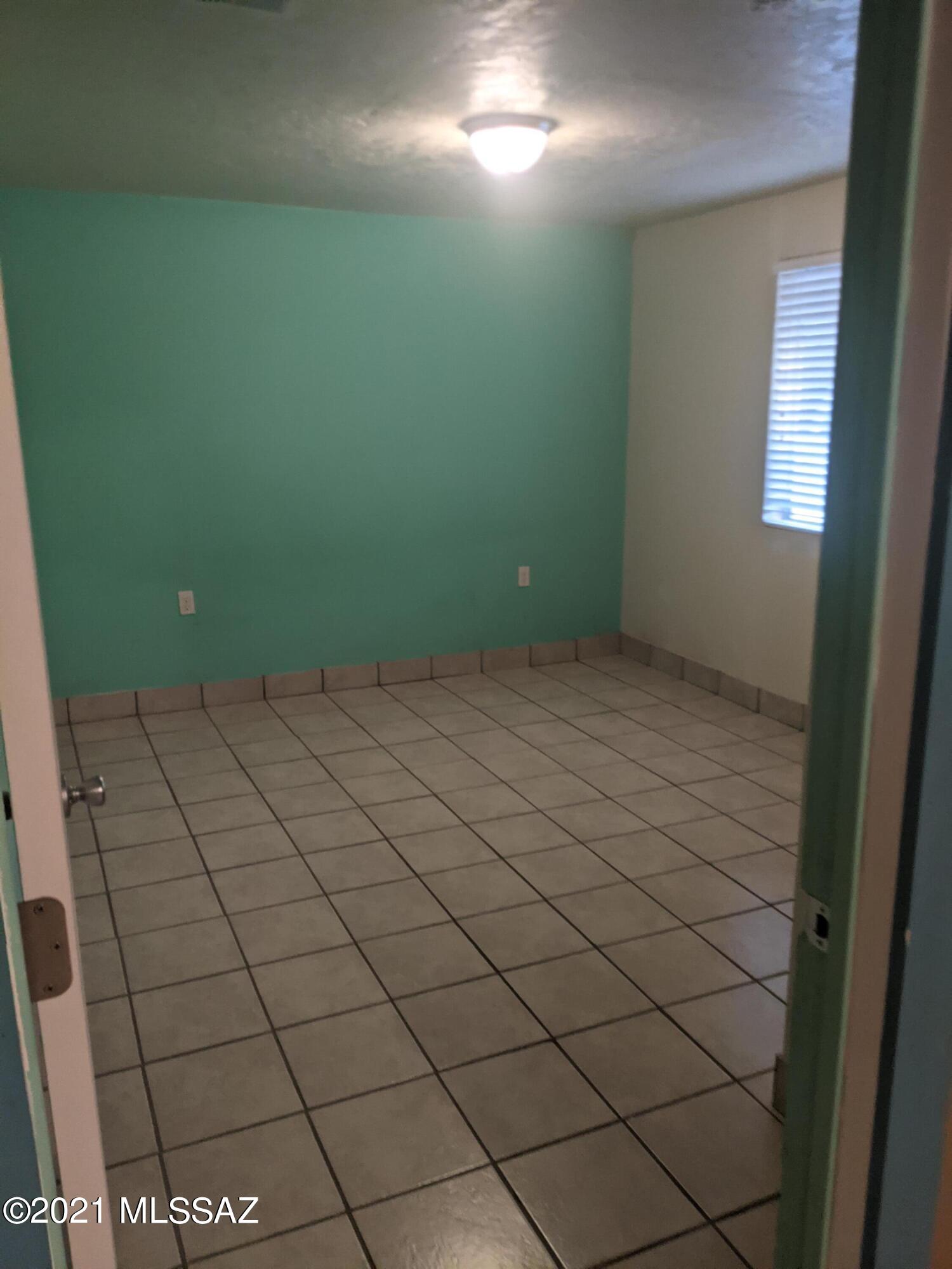 Golden Dawn Farms - Residential Lease