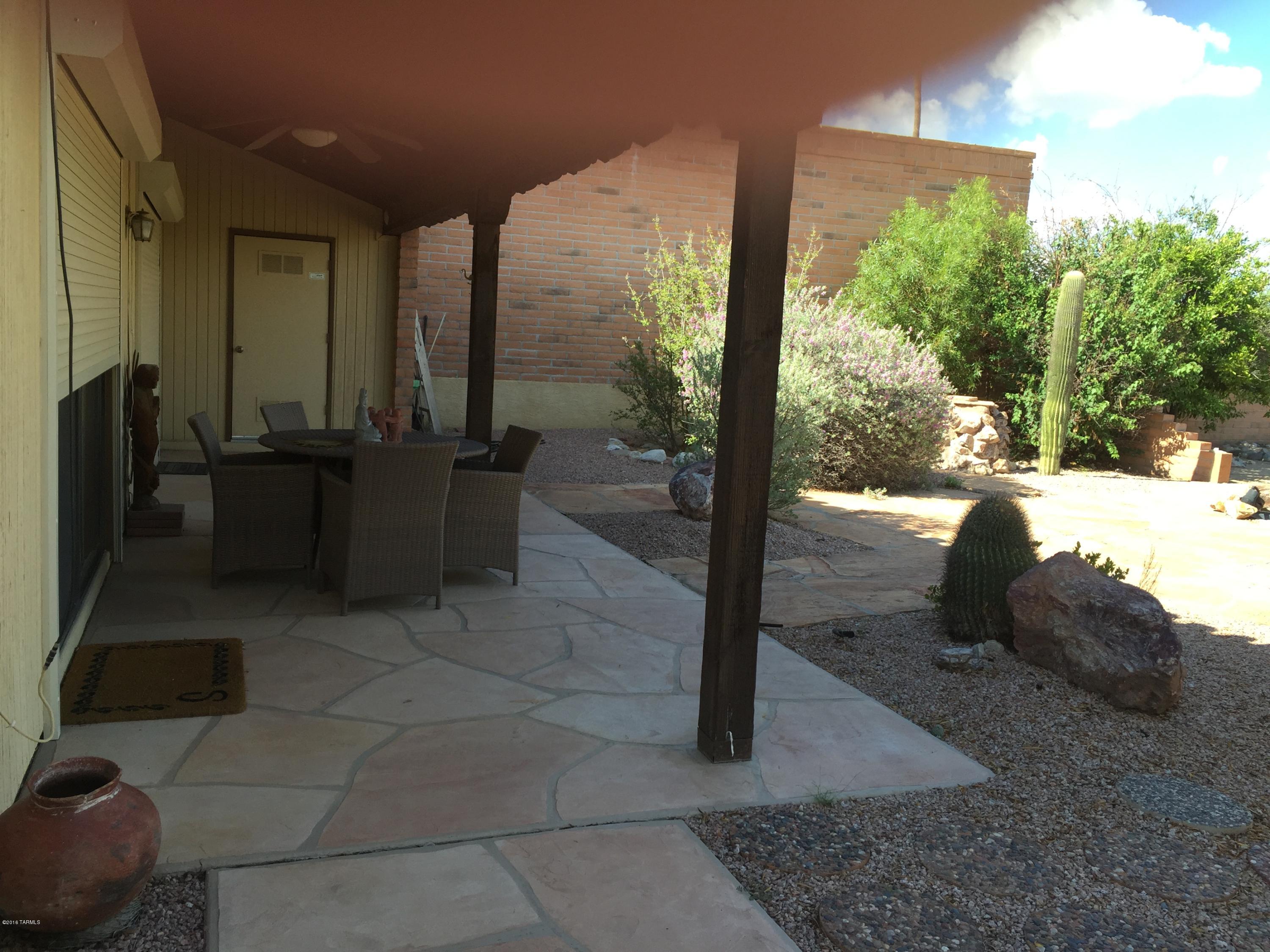 La Cholla Hills(1-313) - Residential