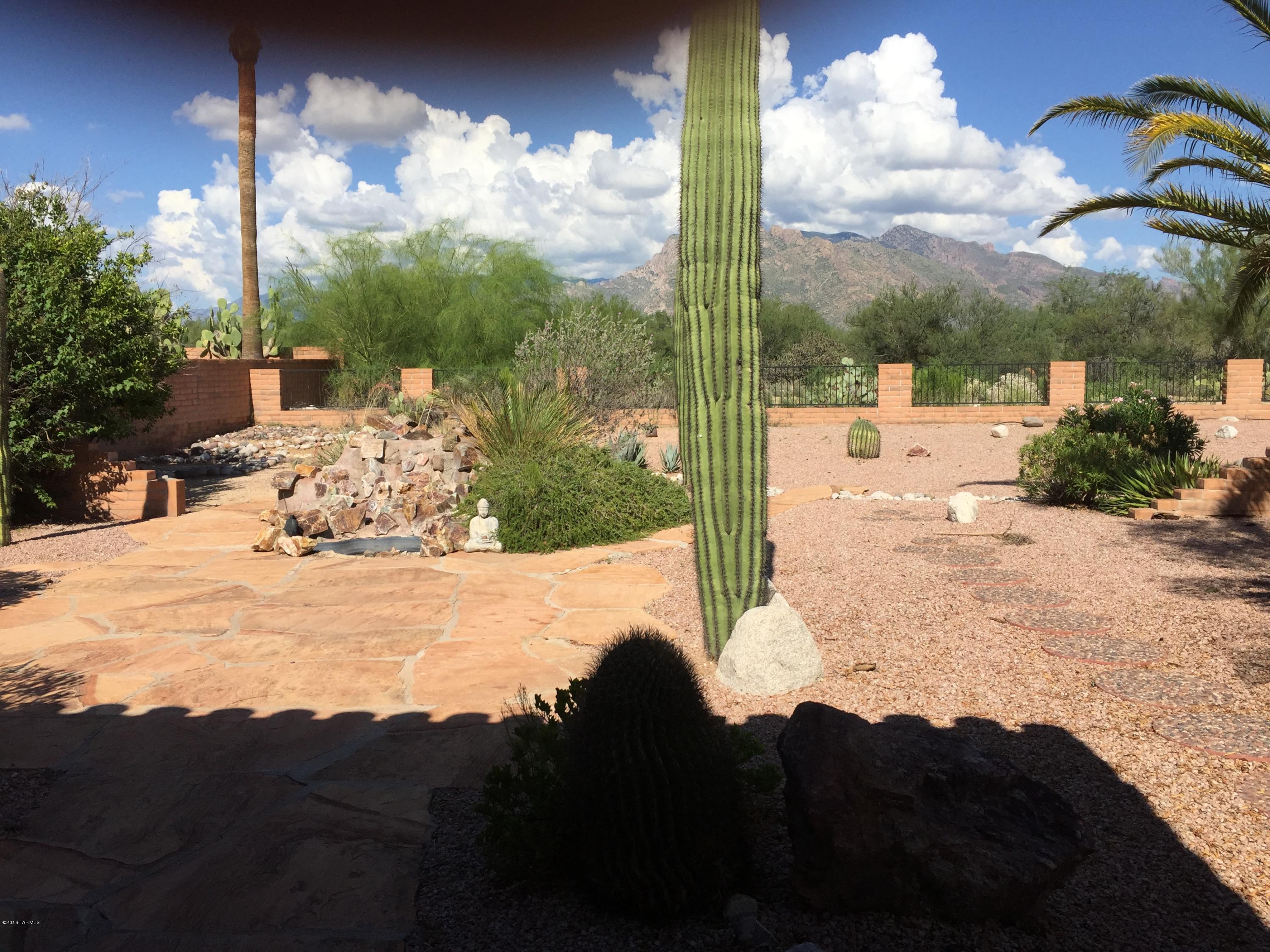 La Cholla Hills(1-313) - Residential