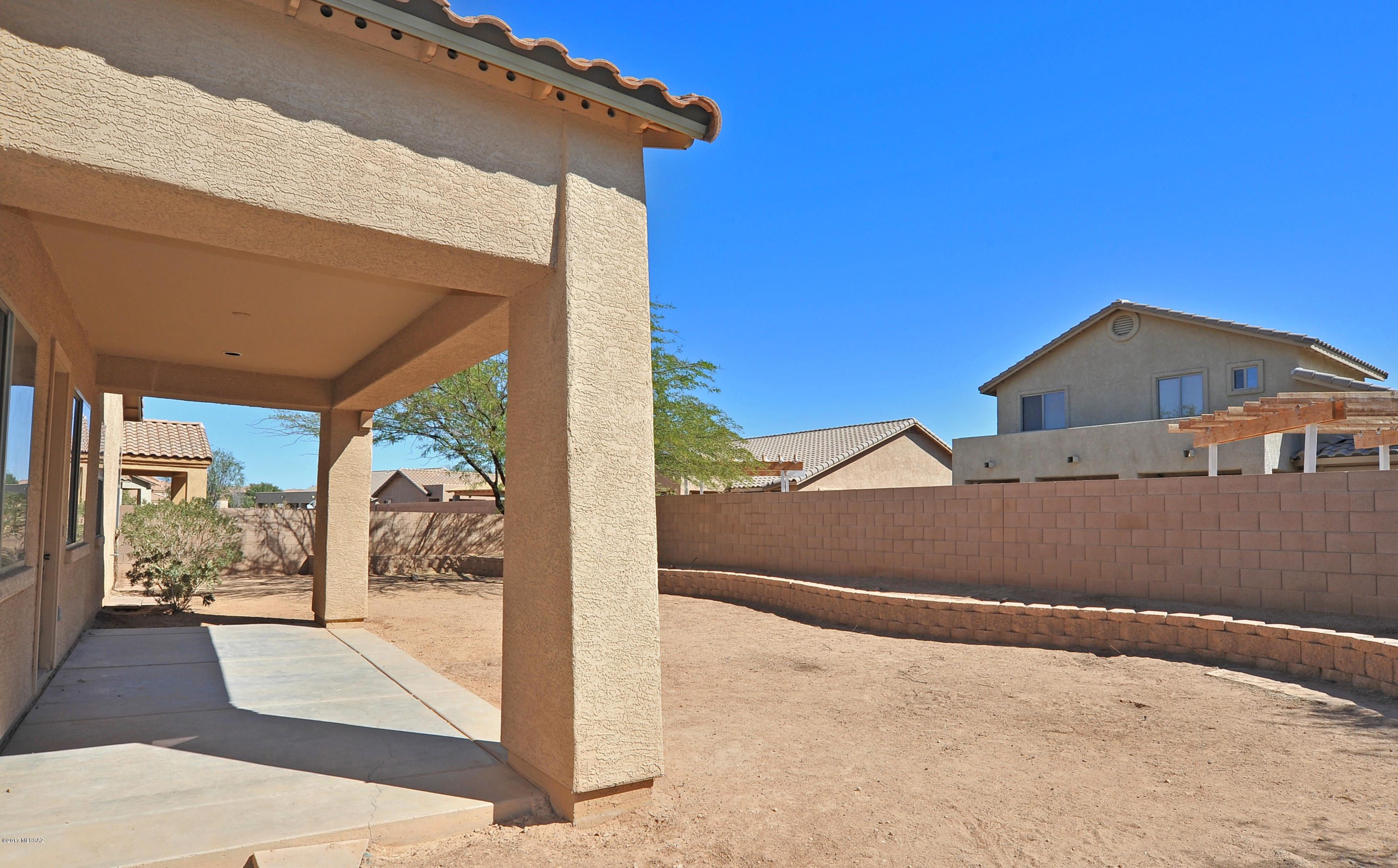 Empire Vista (1-153) - Residential