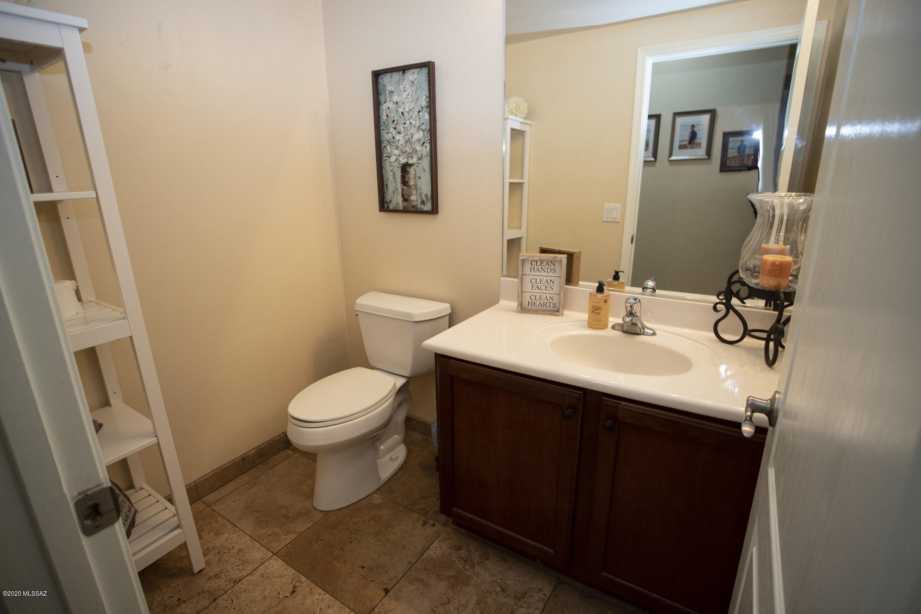 Continental Reserve Blk. 15 (1-66) - Residential
