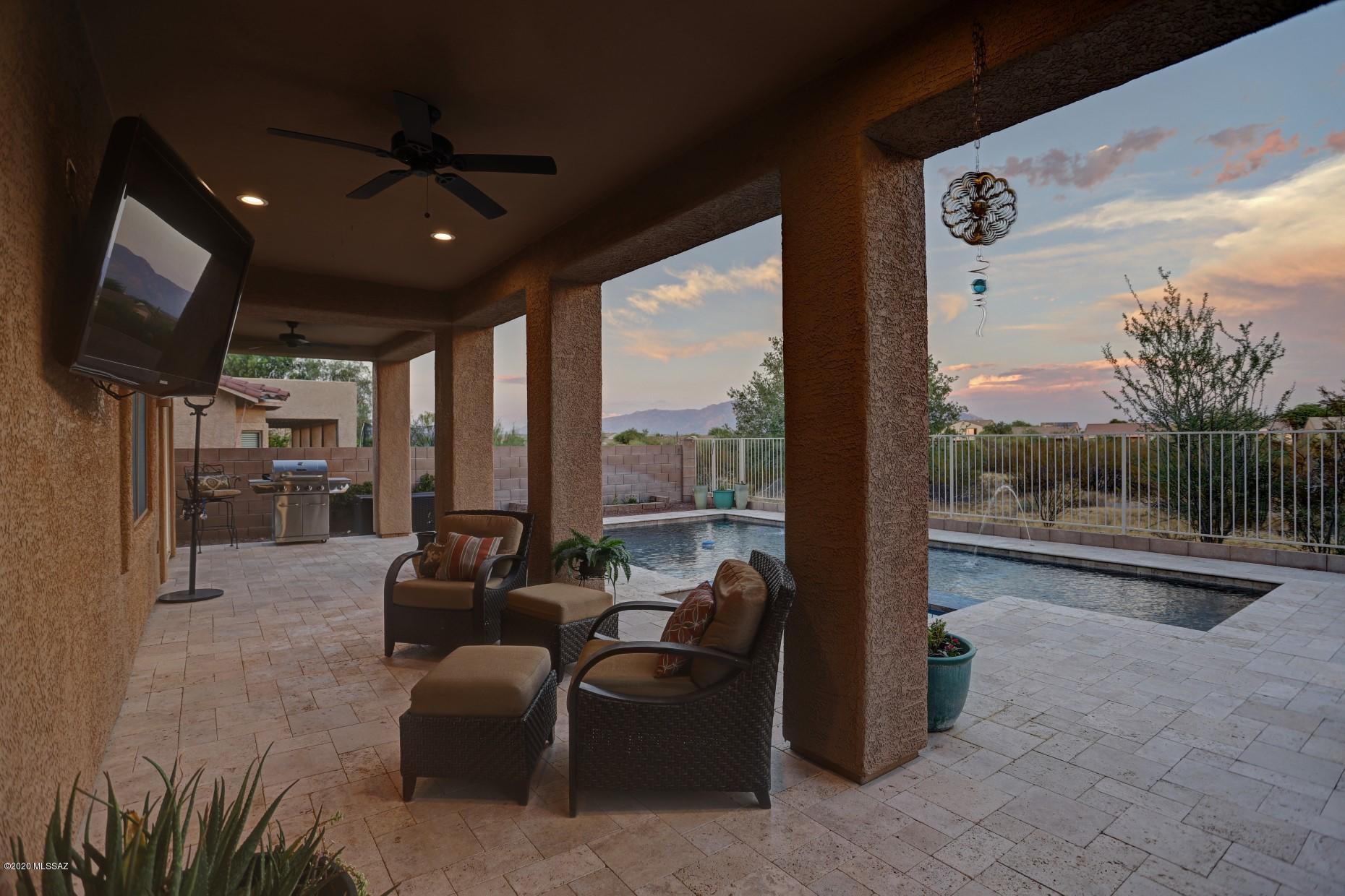 Continental Reserve Blk. 15 (1-66) - Residential