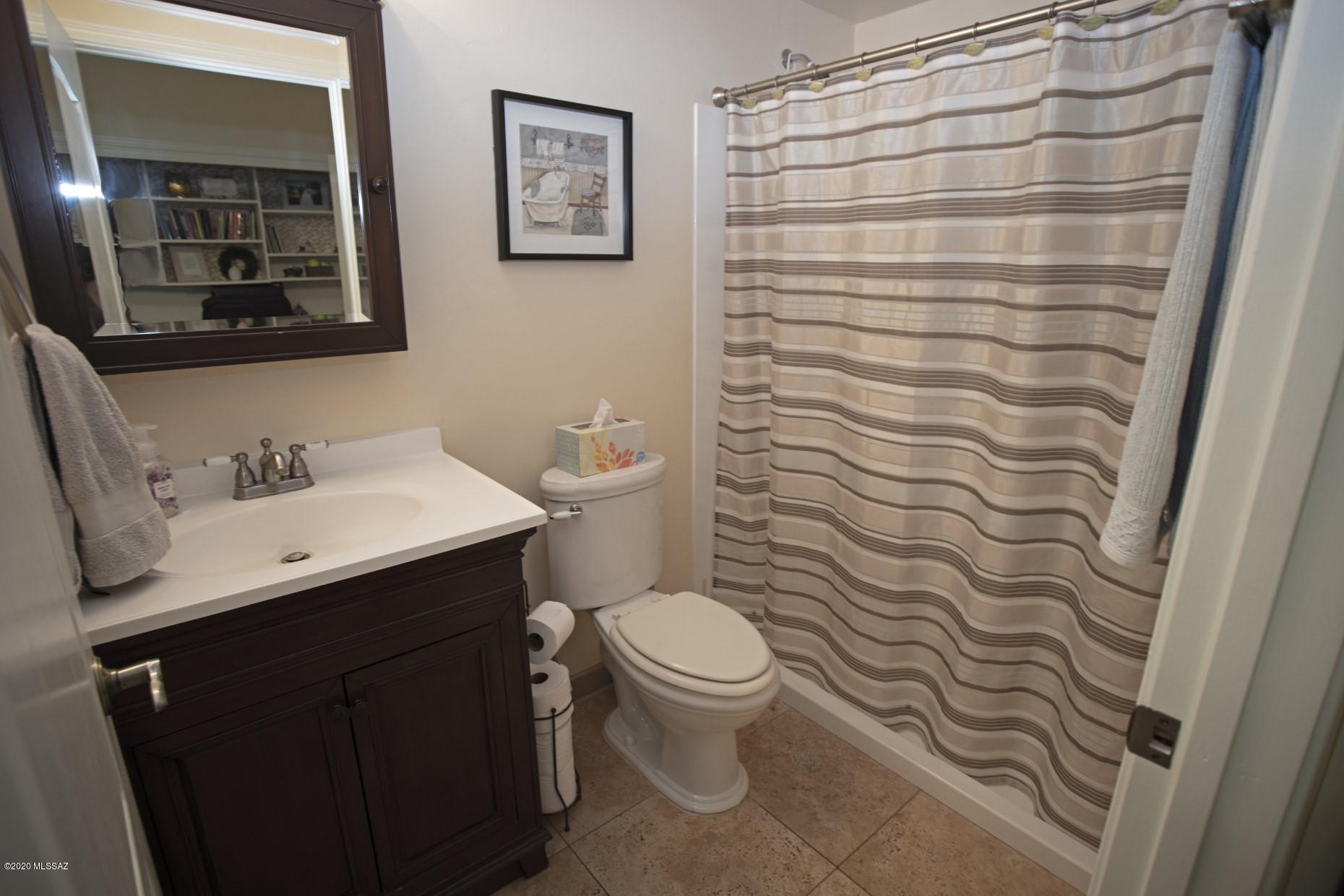 Continental Reserve Blk. 15 (1-66) - Residential
